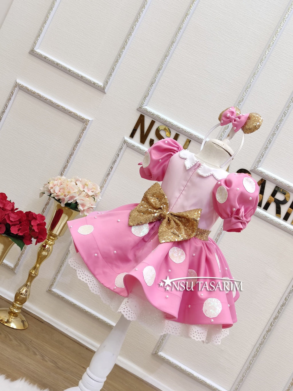 Pink Minnie Mouse costume baby girl birthday dress with sparkle details
