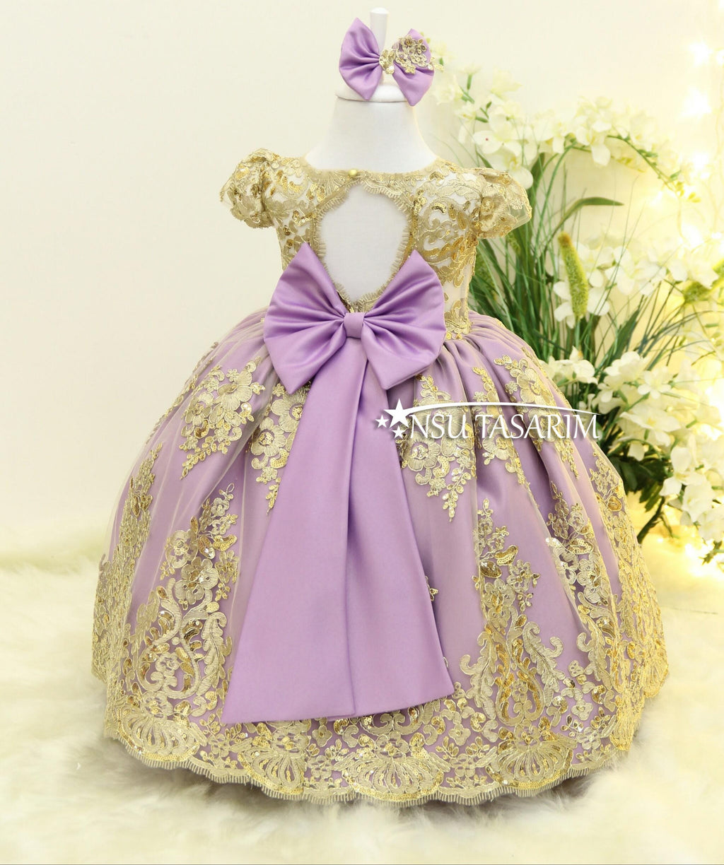Baby Princess lilac party dress. Lavender and golden dress. Full length. Lavender and Sparkle gold lace. For special occasion.