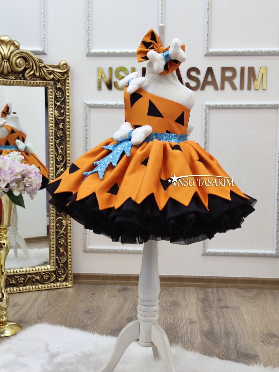 Pebble dress front full length