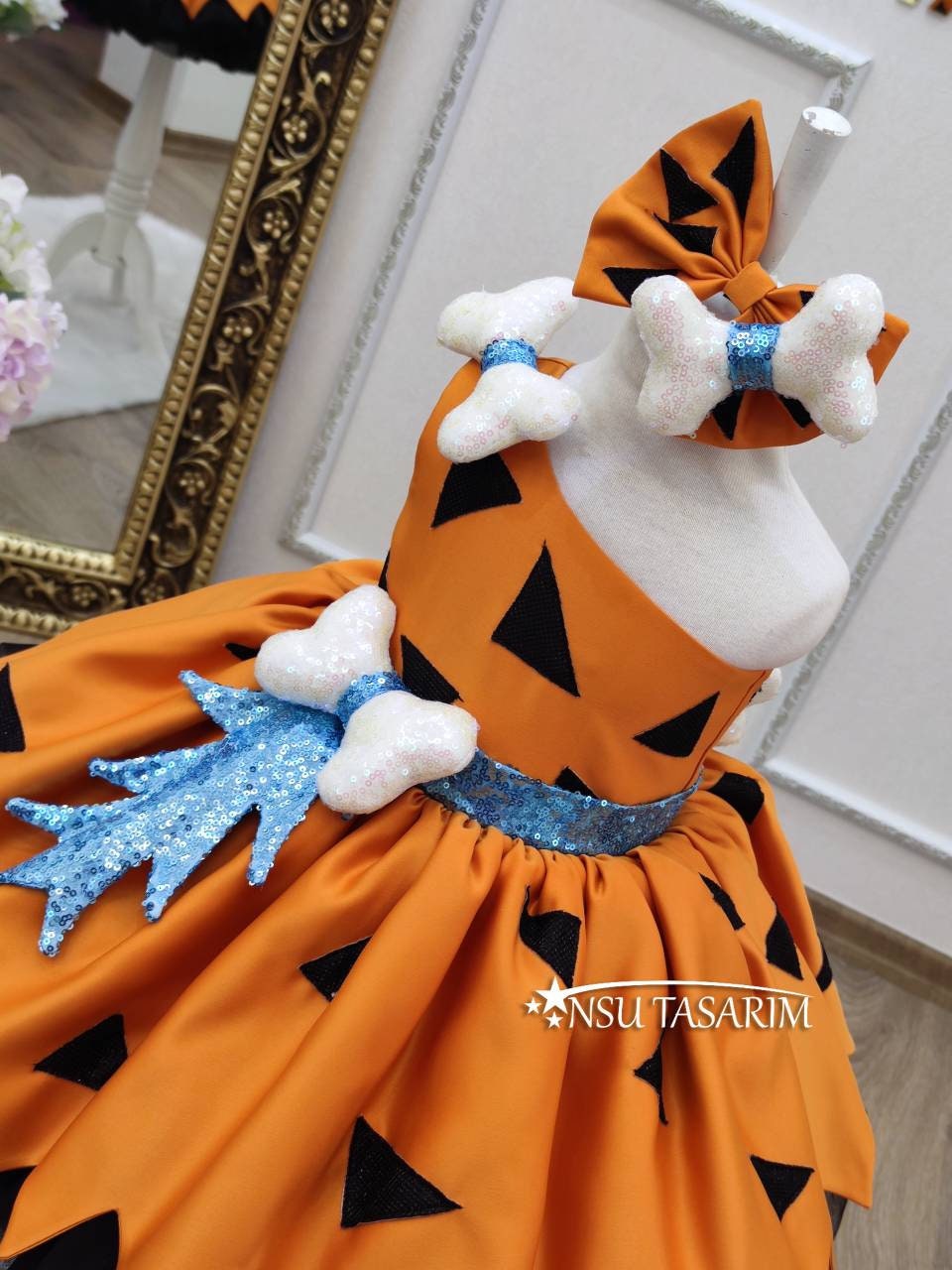 Pebbles halloween dress. For special occasion. Handmade!