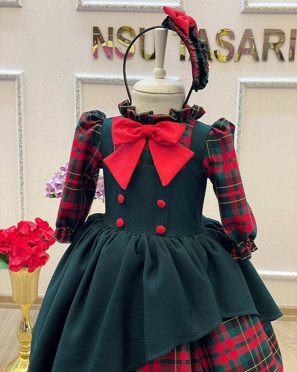 Emerald green dress front