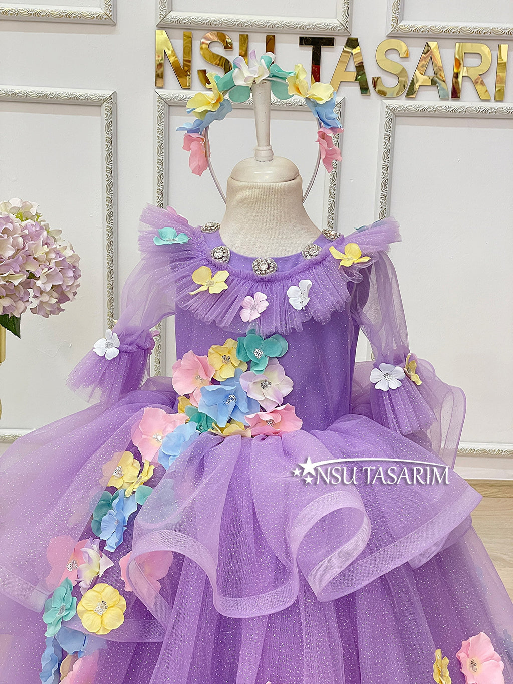 Isabella dress. Isabella theme dress. Isabella costume. Madrigal ısabella dress, long toddler gown, ısabella princess gown