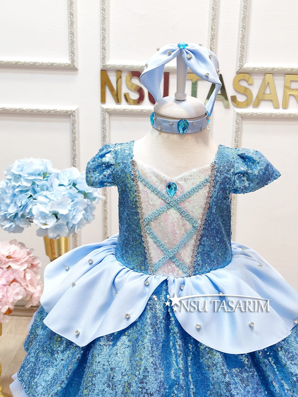Cinderella dress front upper part