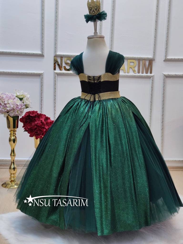 Princess Anna dress back side full size