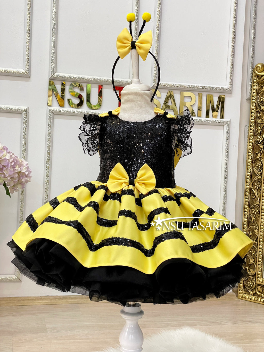 Bee birthday outfit front full size wide angle