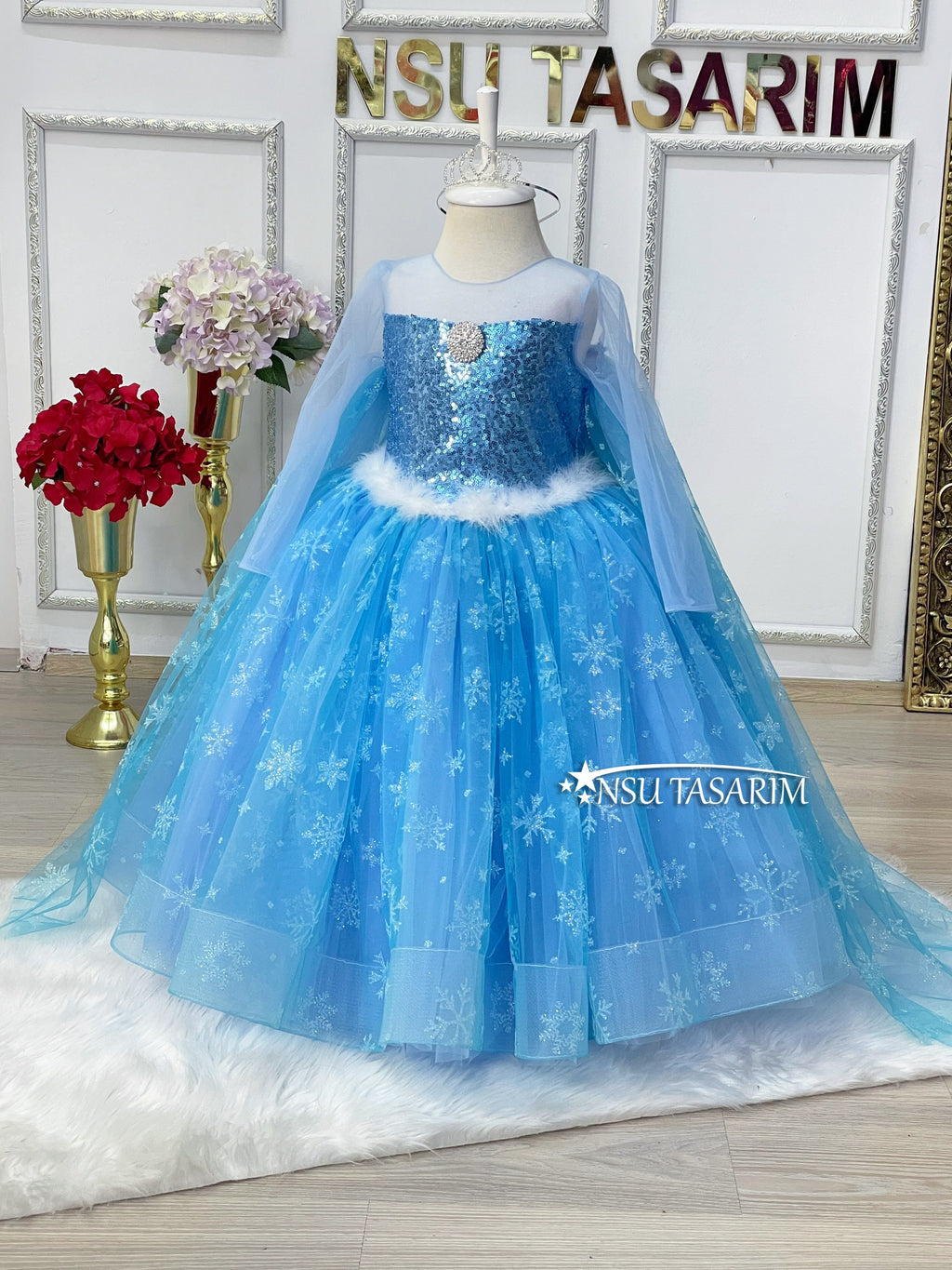 Frozen costume . Baby girl dress.