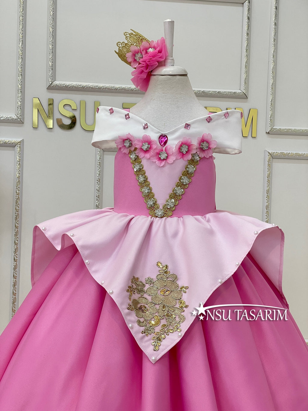 Sleeping Beauty Dress Aurora costume. Aurora princess birthday dress. Aurora Baby girl dress. Sparkle Aurora dress. Aurora Dress Toddler.