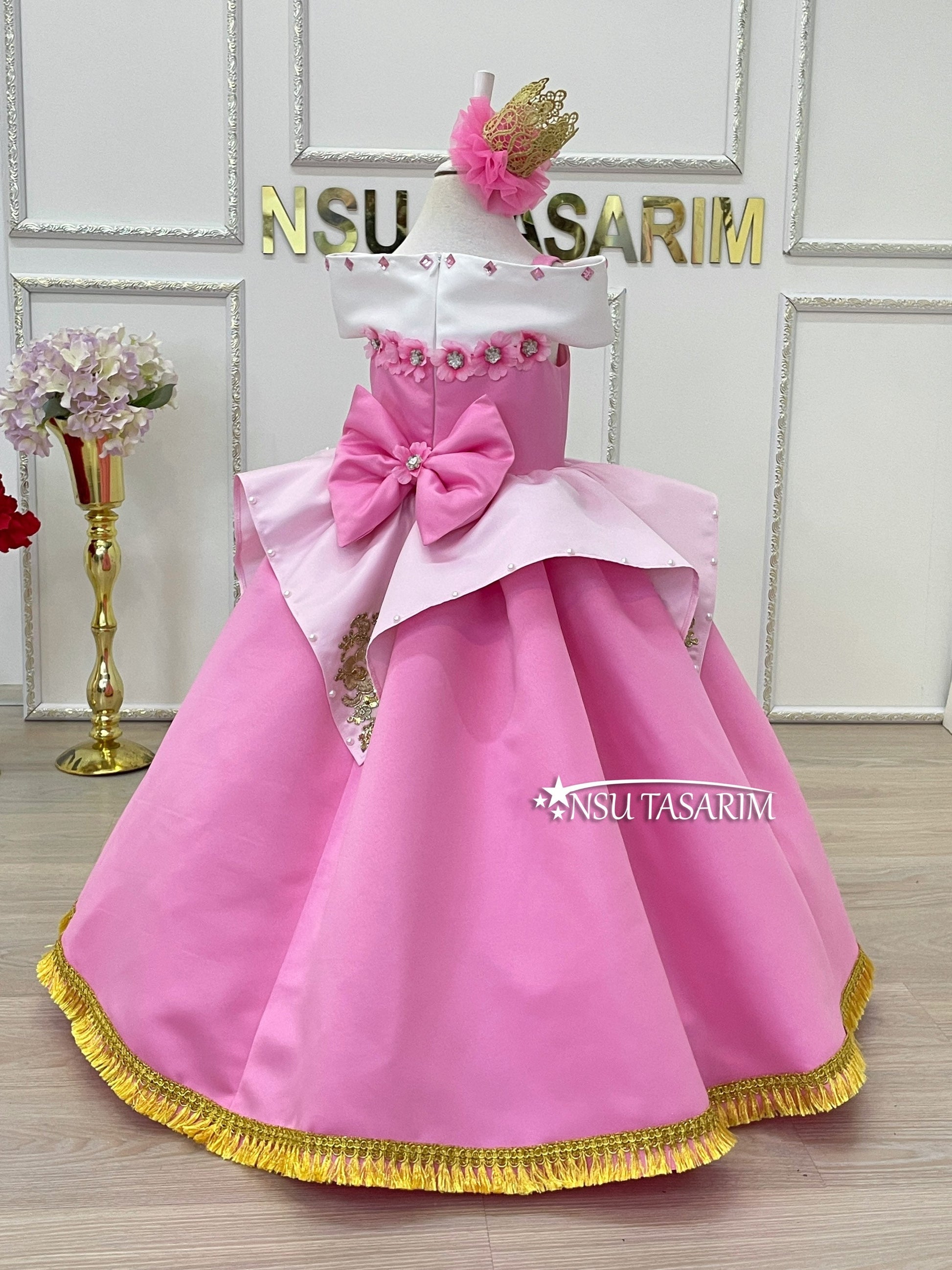 Sleeping Beauty Dress Aurora costume. Aurora princess birthday dress. Aurora Baby girl dress. Sparkle Aurora dress. Aurora Dress Toddler.