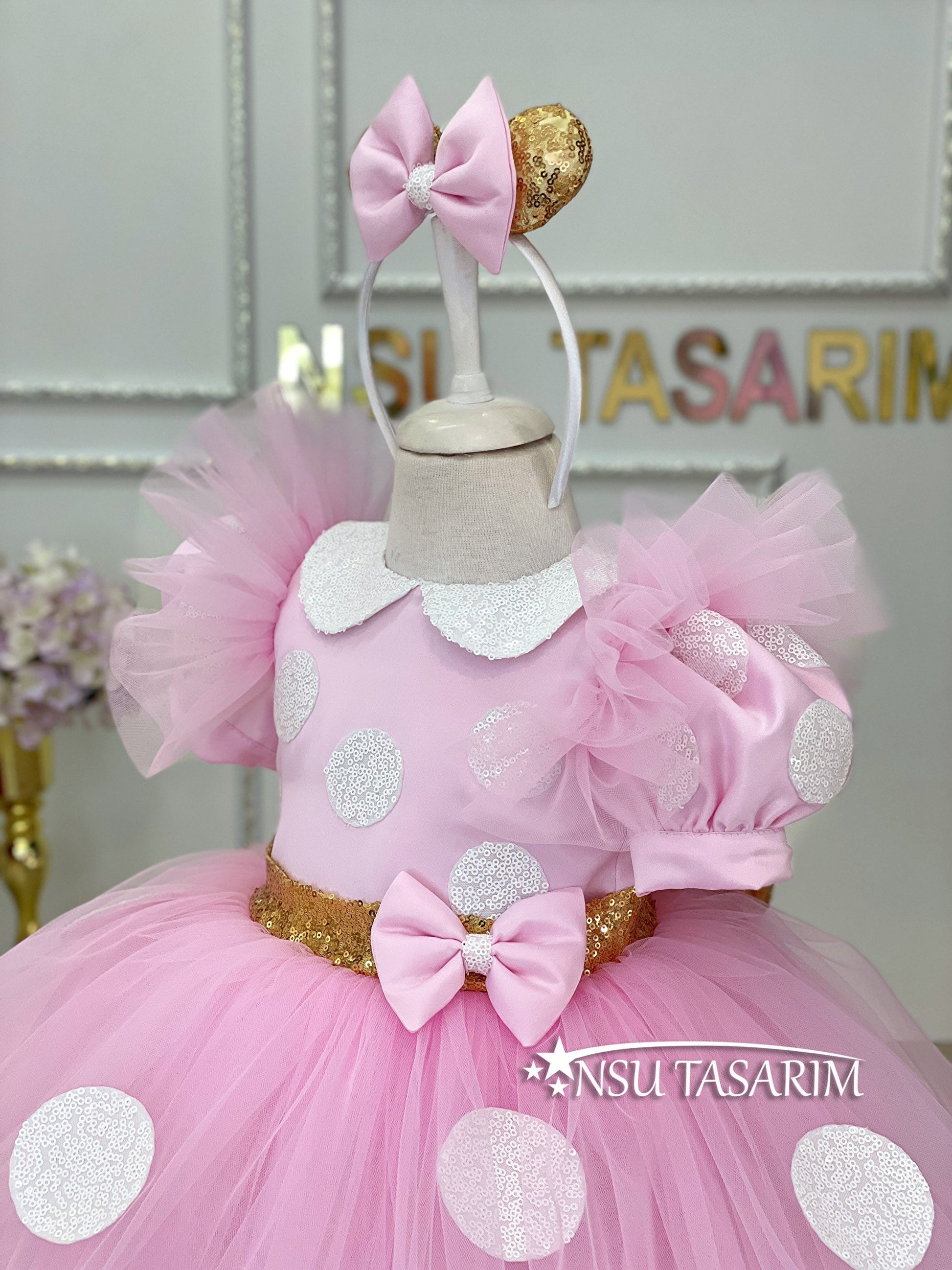 Minnie mouse costume front upper part
