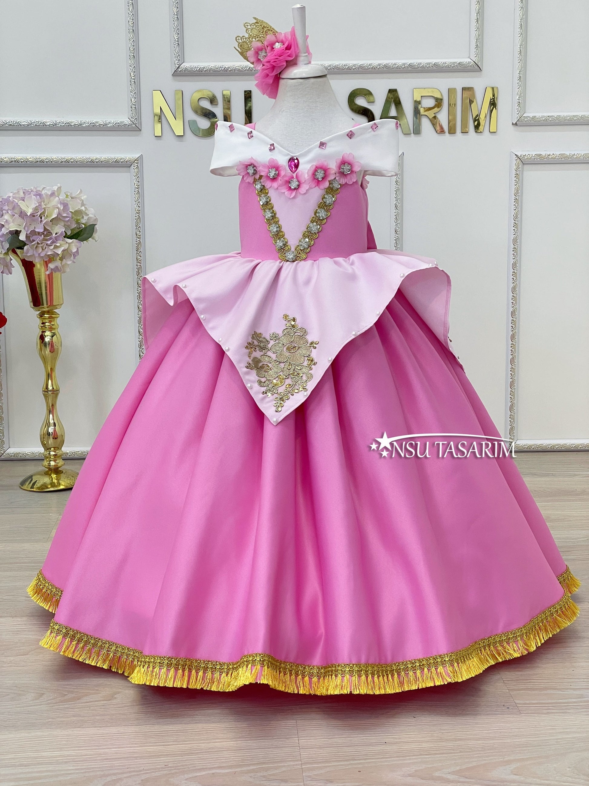 Sleeping Beauty Dress Aurora costume. Aurora princess birthday dress. Aurora Baby girl dress. Sparkle Aurora dress. Aurora Dress Toddler.