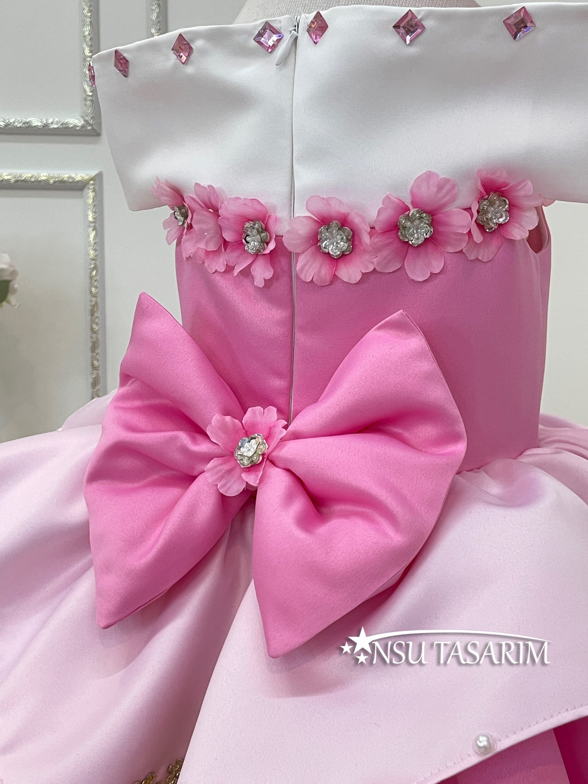 Sleeping Beauty Dress Aurora costume. Aurora princess birthday dress. Aurora Baby girl dress. Sparkle Aurora dress. Aurora Dress Toddler.