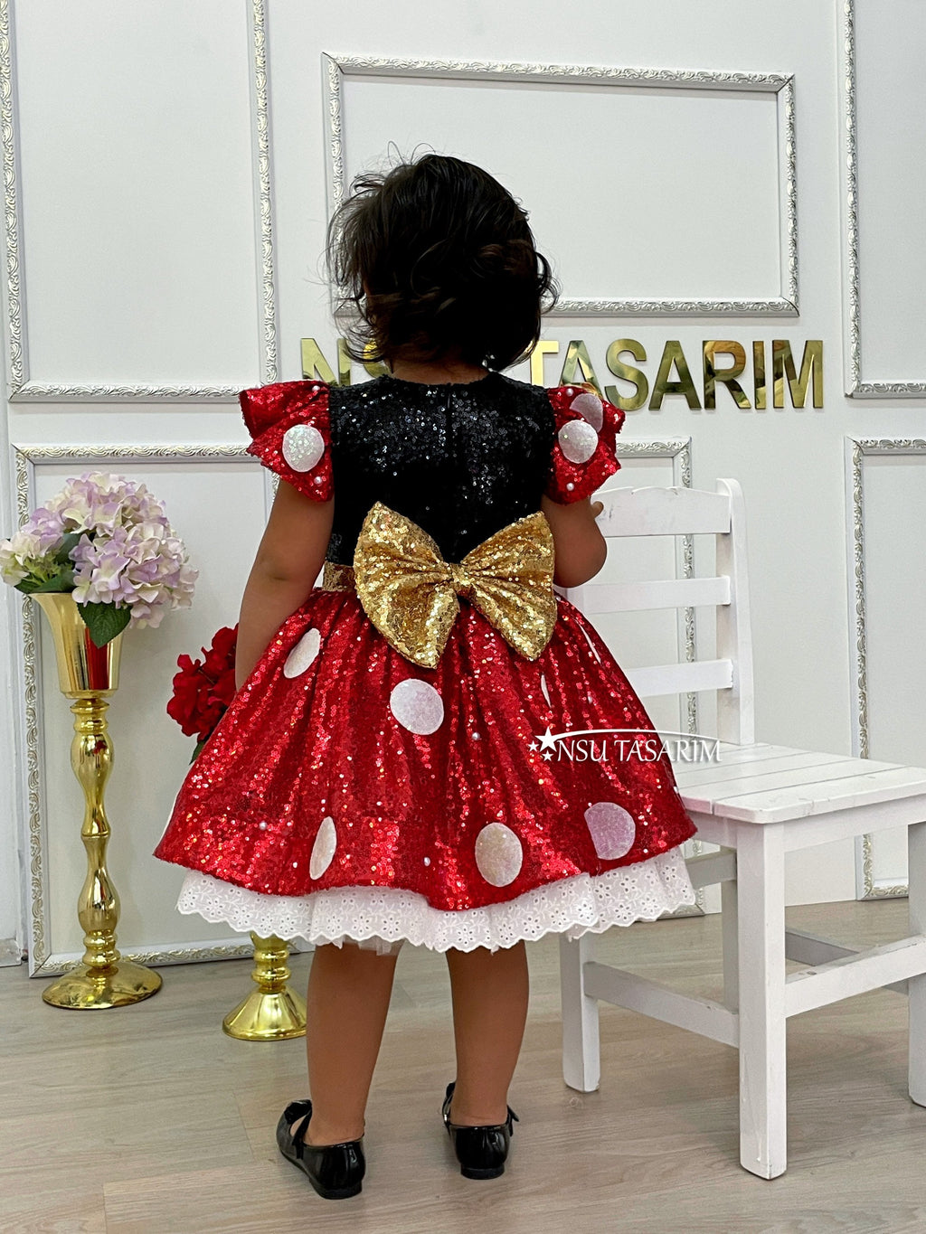Red Minnie dress back full size