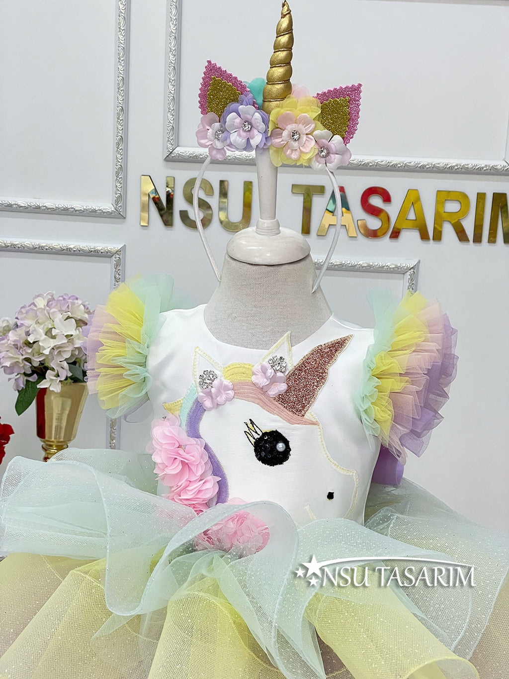 Unicorn birthday dress front upper part