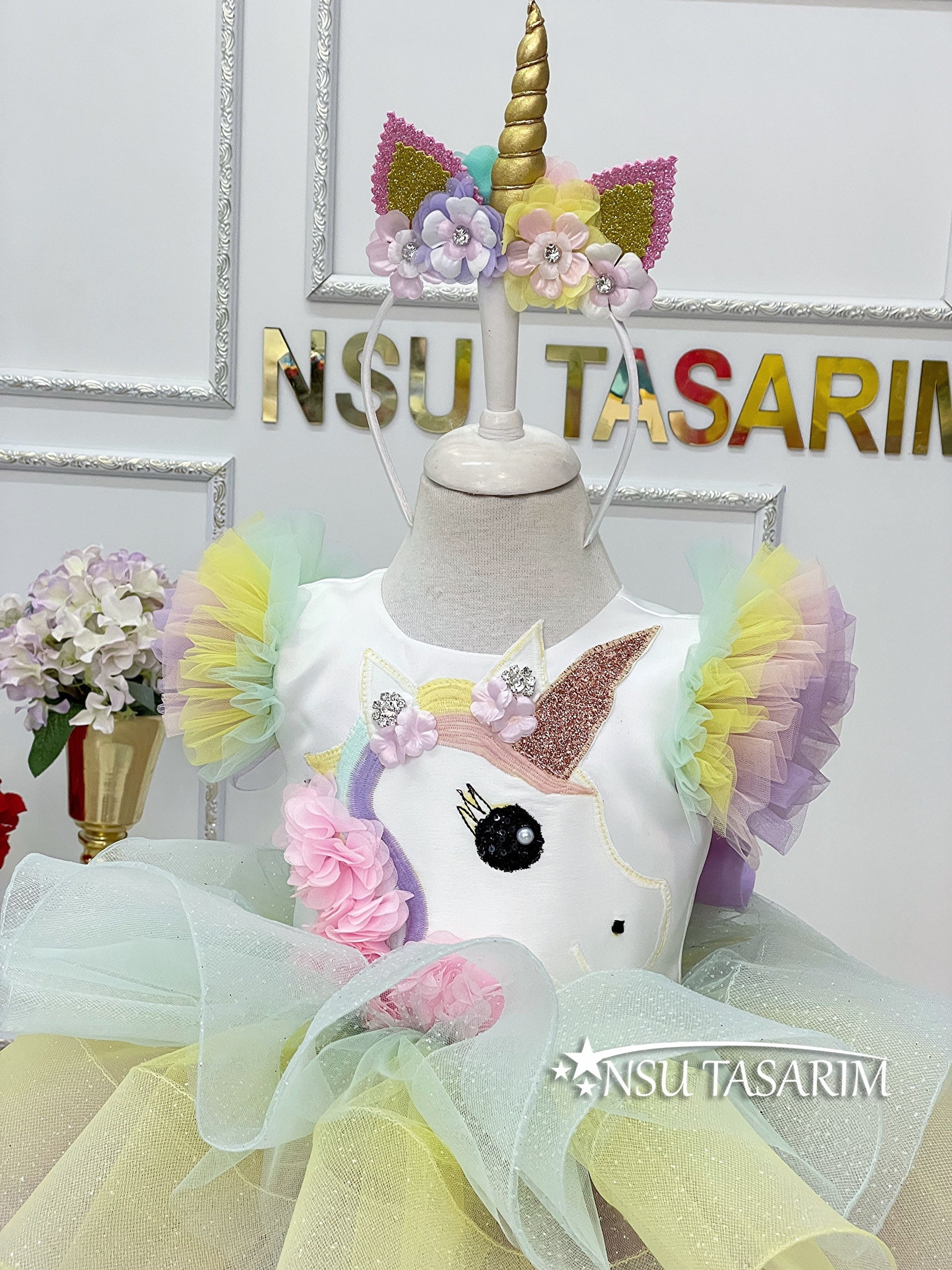 Unicorn birthday dress front upper part