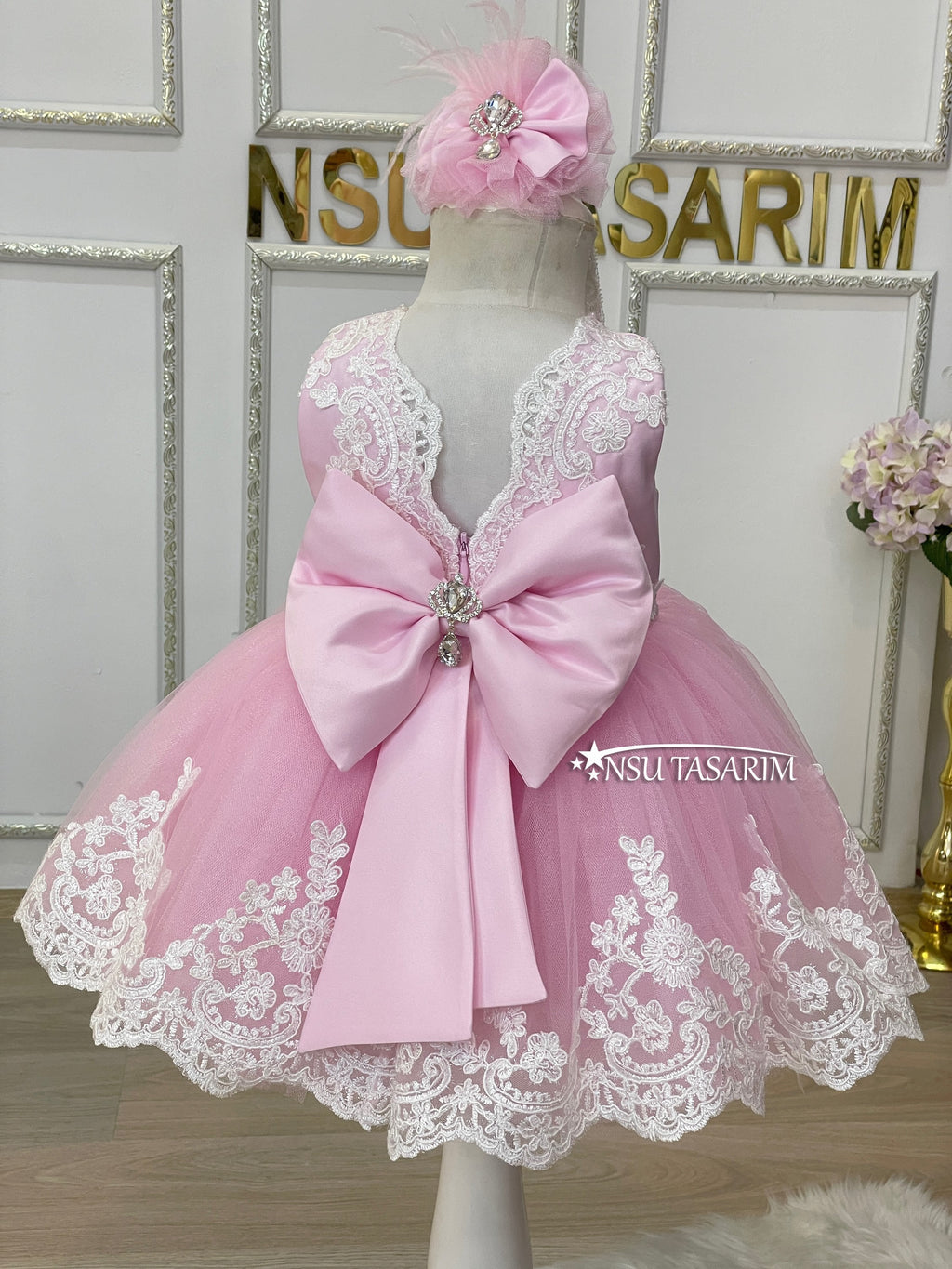 Baby girl dress. Birthday dress. For special occasion. 1st Birthday dress.