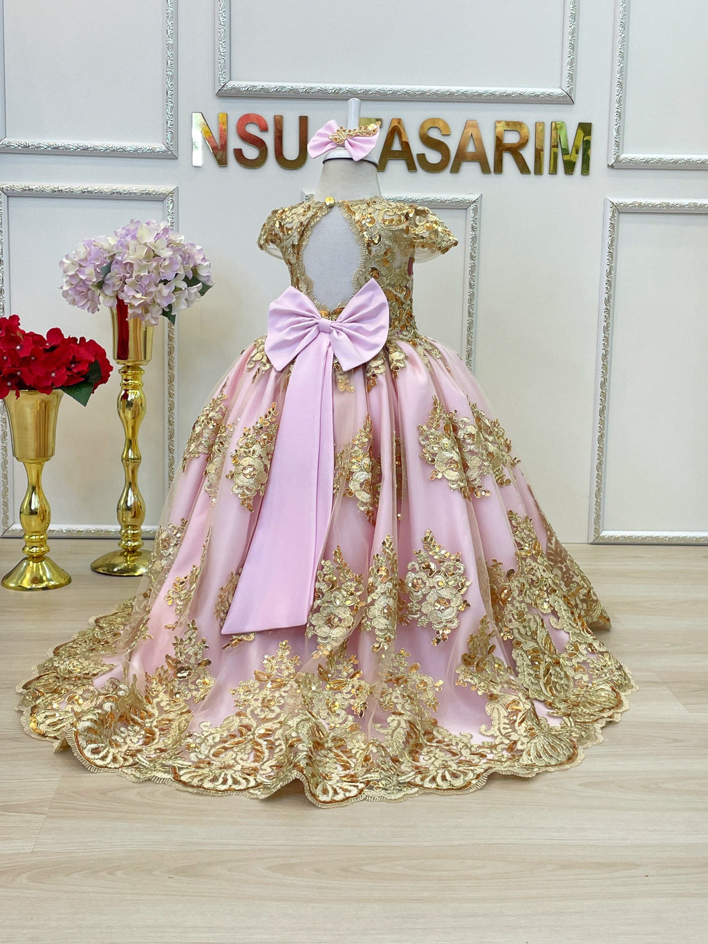 Full lenght Long tail high low, princess gown, couture gown.