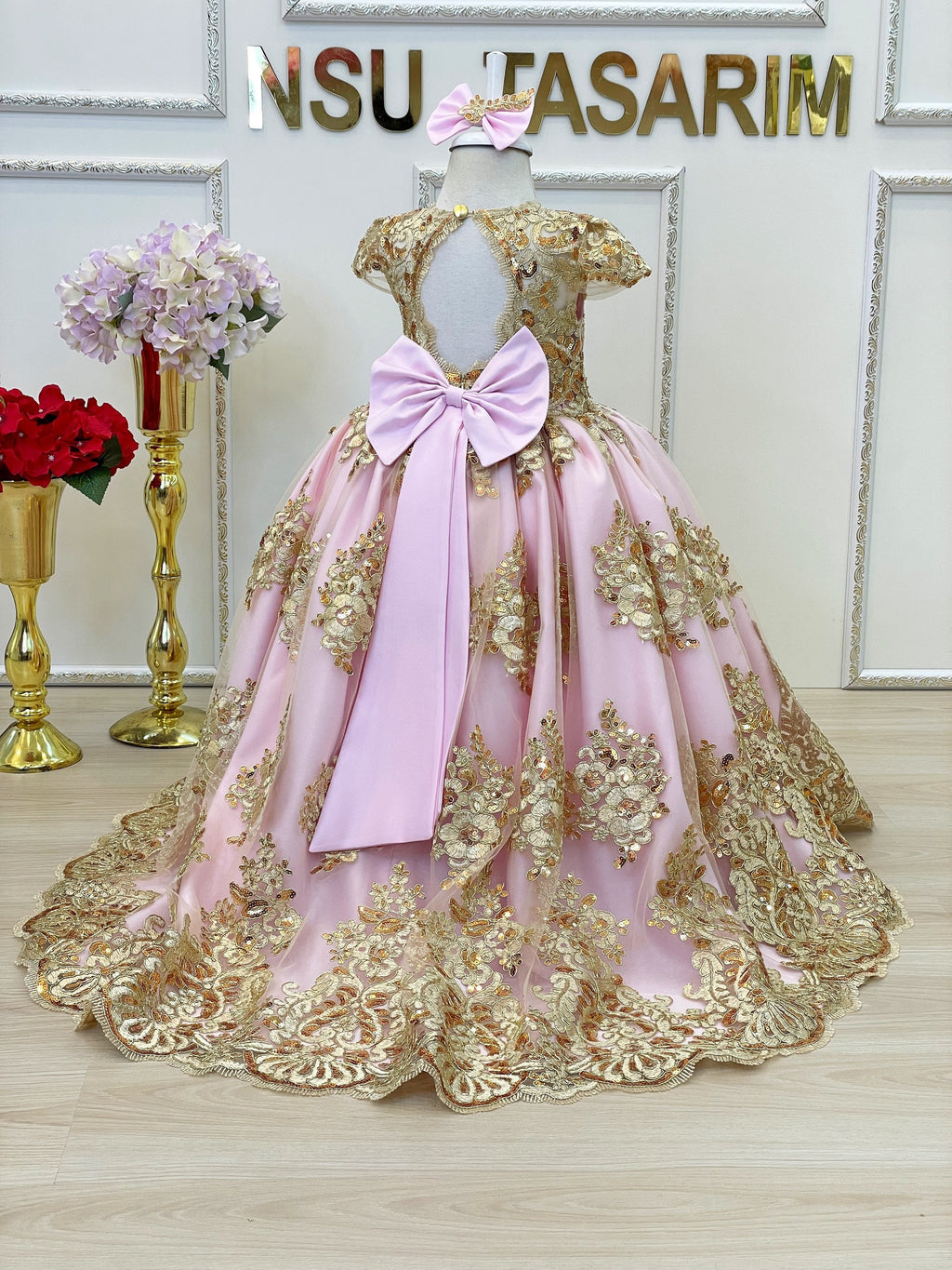 Full lenght Long tail high low, princess gown, couture gown.