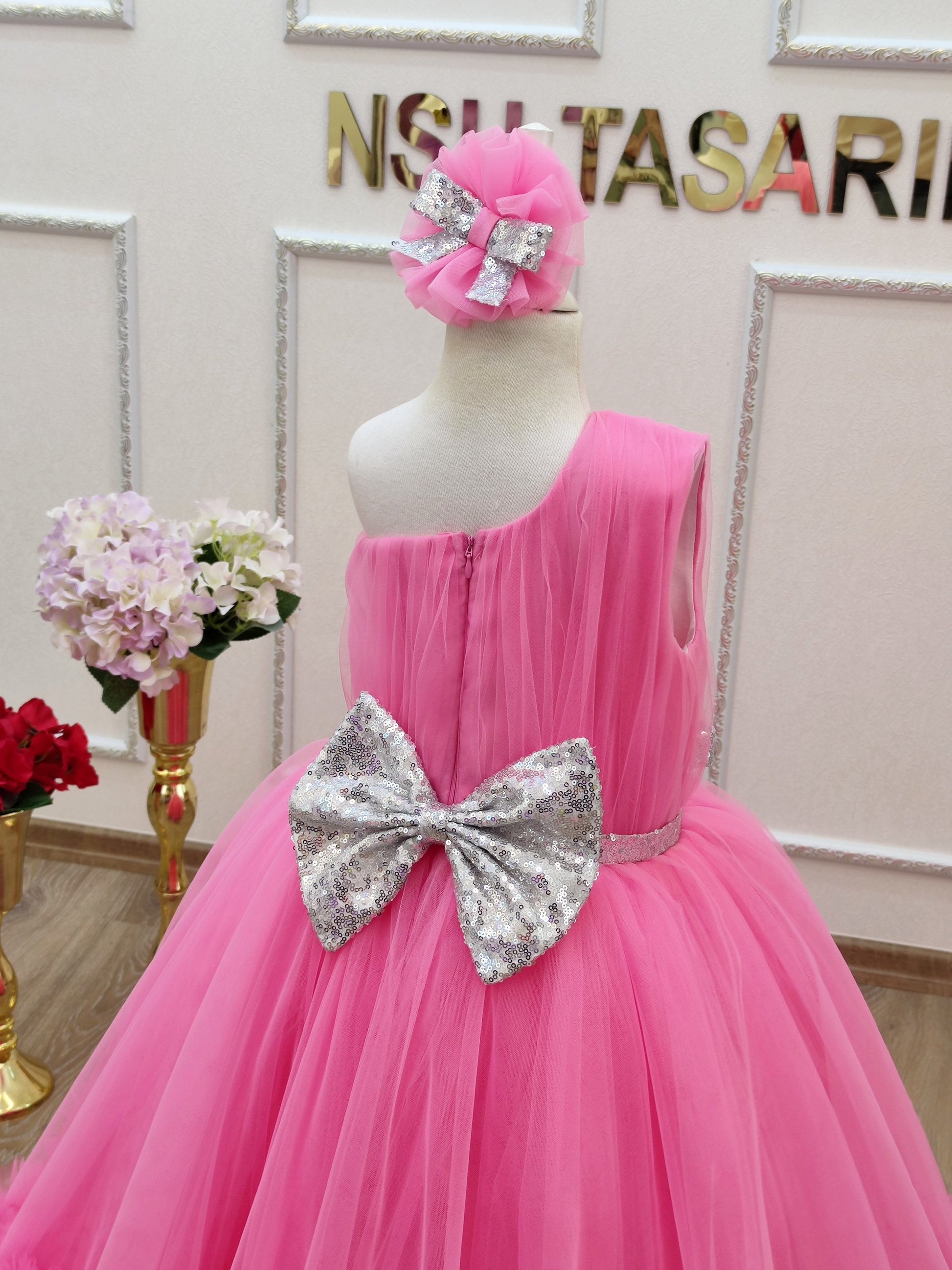 Baby girl dress. Hot pink and silver. Flower girl dress. Party dress. Baby girl Hot pink dress. For special occasion.