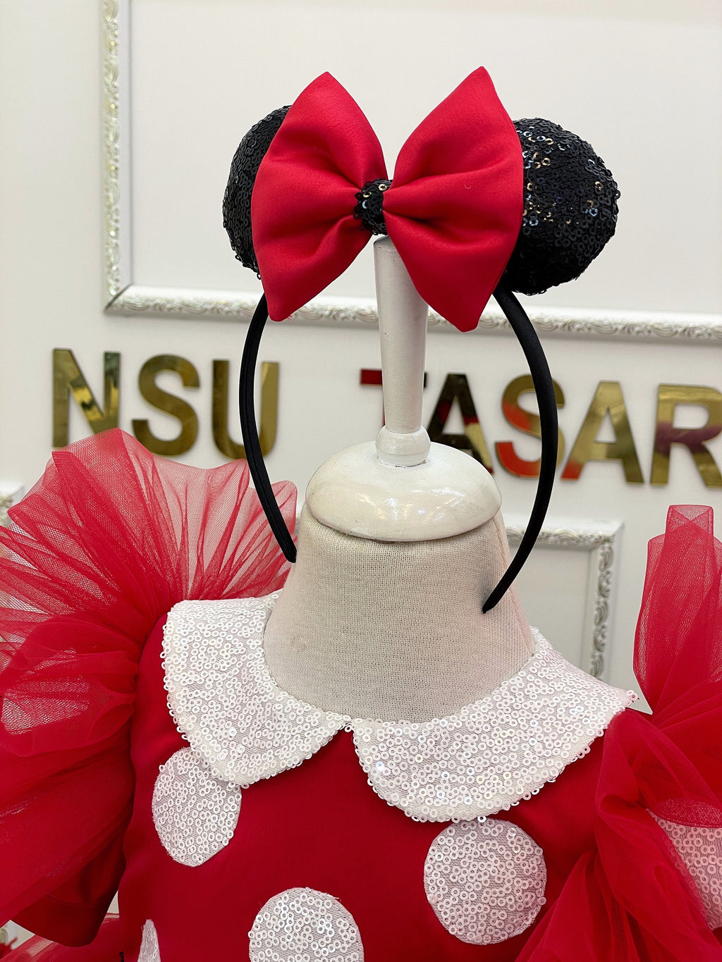 Red Minnie costume. Baby girl Red minnie costume. Brithday minnie dress. Red mouse dress. 1st Birthday dress.