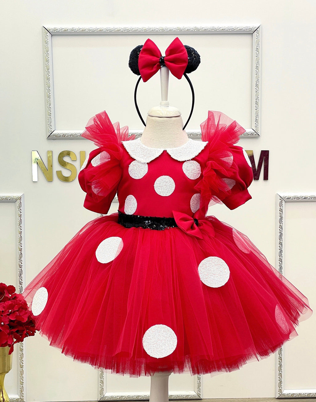 Red Minnie costume. Baby girl Red minnie costume. Brithday minnie dress. Red mouse dress. 1st Birthday dress.