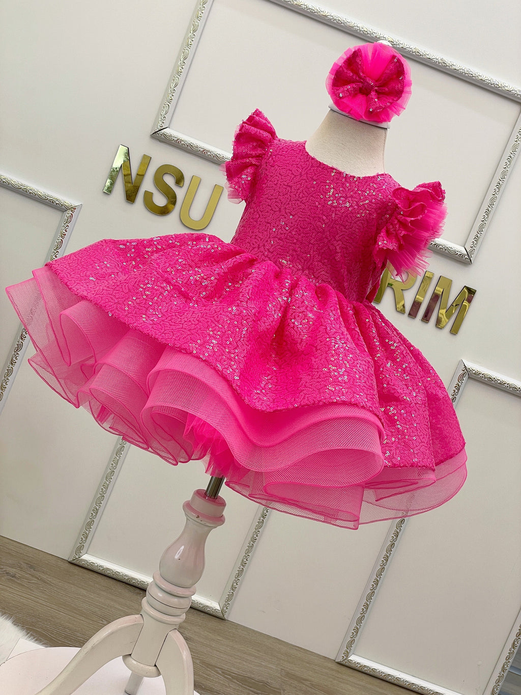 Neon fuchsia Baby girl dress. Girl party dress. Sparkle neon fuchsia . – Kids Dressy