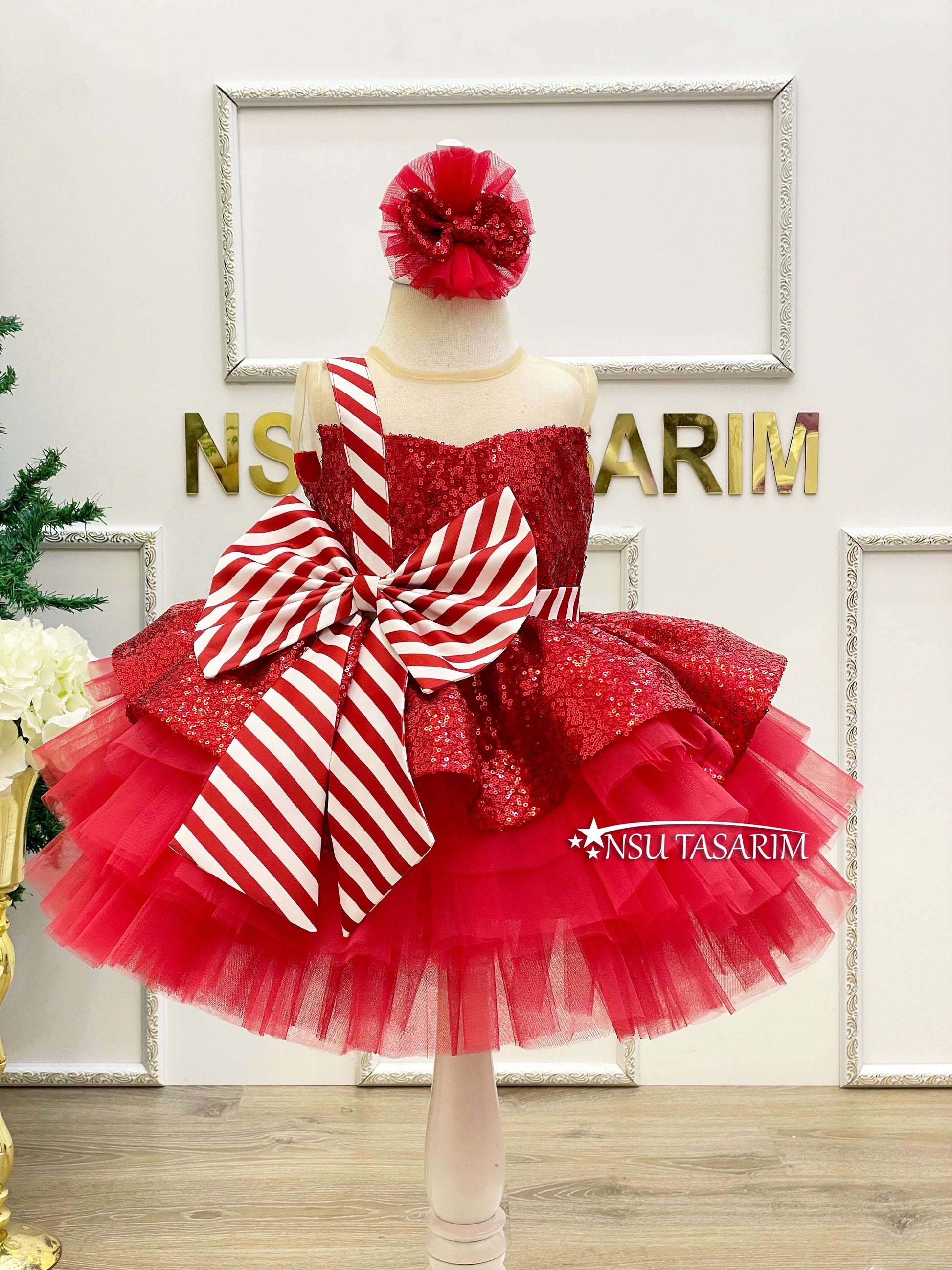 Christmas Red shiny sequin fabric. front.