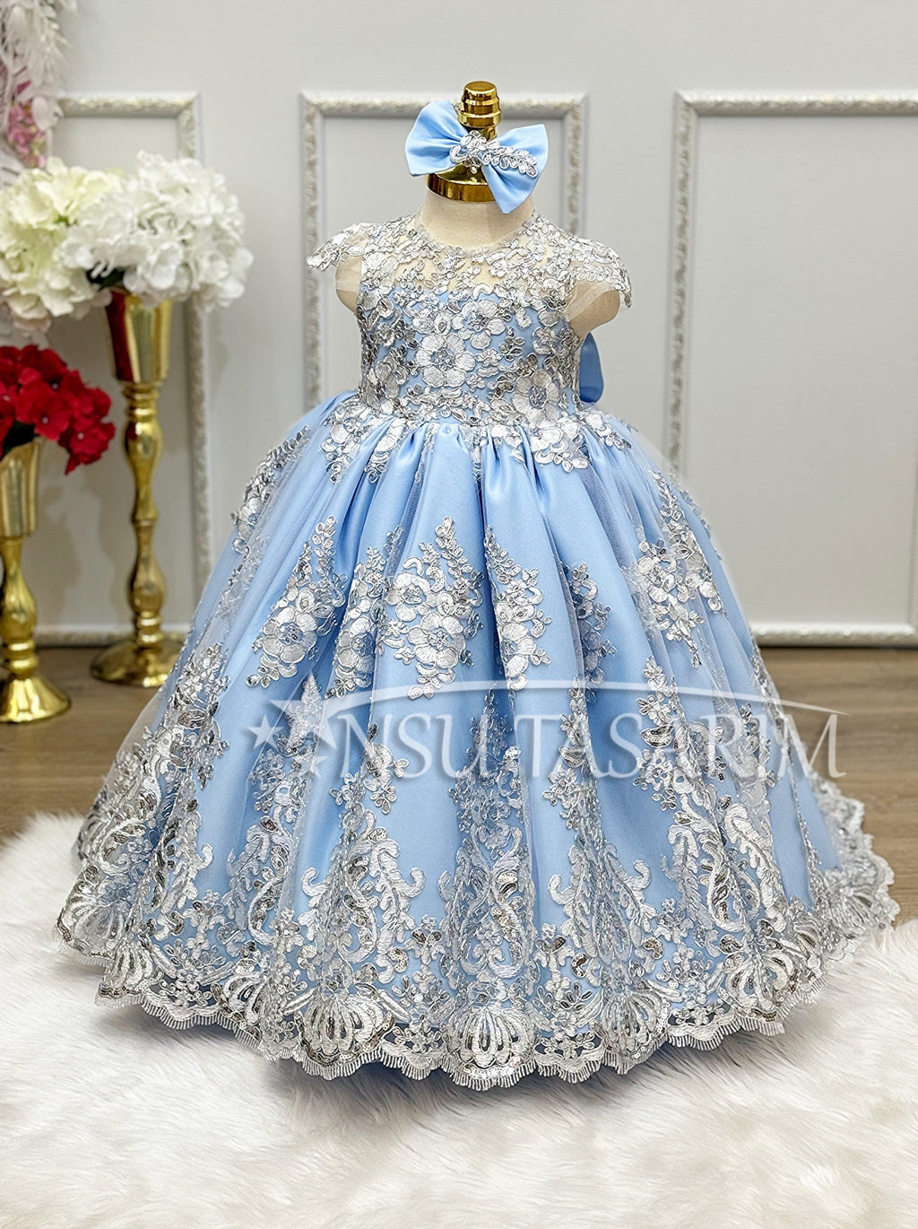 Full lenght Long tail high low, Blue Silver Princess gown, Couture gown Blue