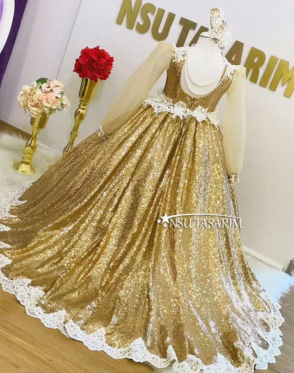 Girl gold sparkle dress. Gold sequin dress. For special occasion, long toddler gown, princess gown dress.
