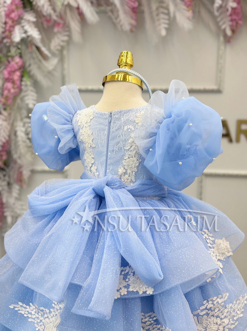 Cinderella Dress back side zipper