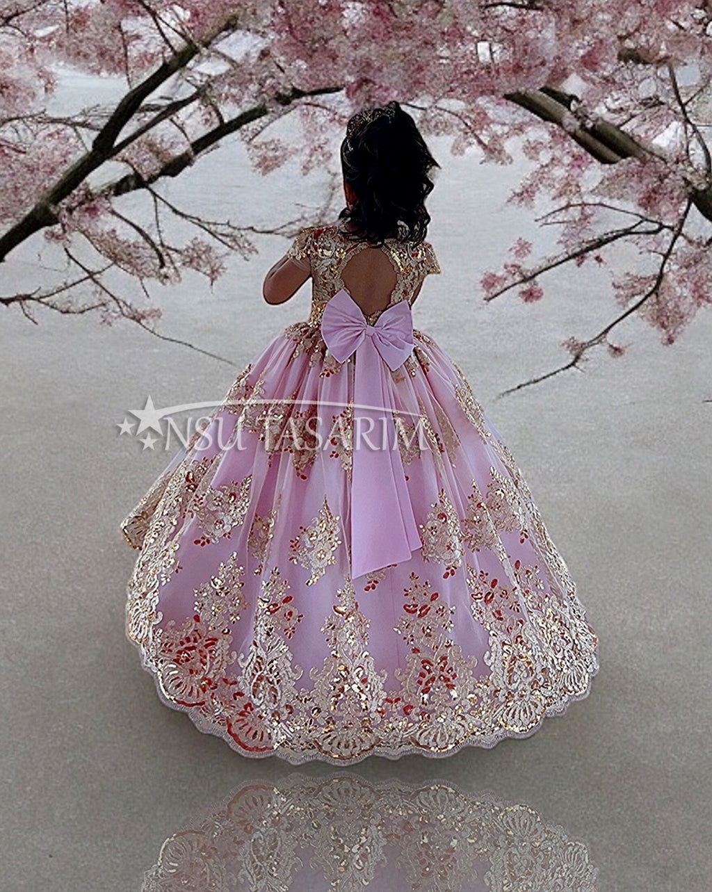 Full lenght Long tail high low, princess gown, couture gown.