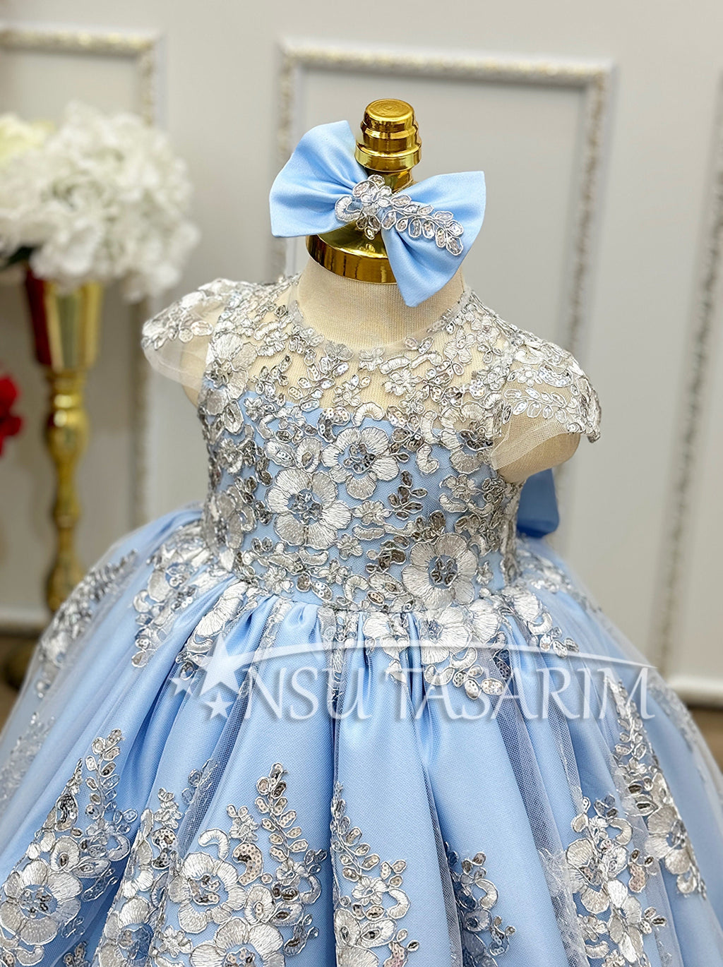Full lenght Long tail high low, Blue Silver Princess gown, Couture gown Blue