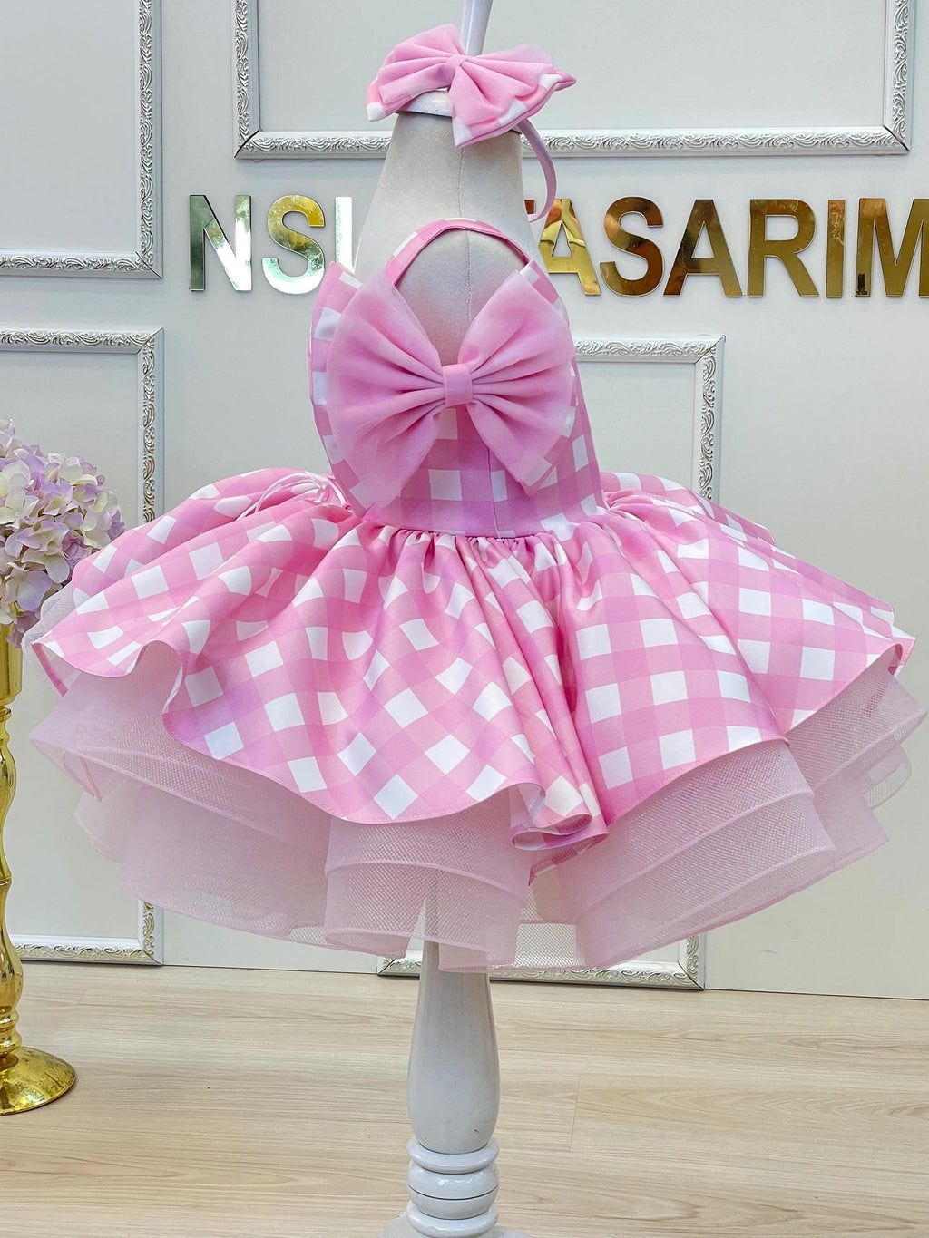 Barbi Costume left side bow