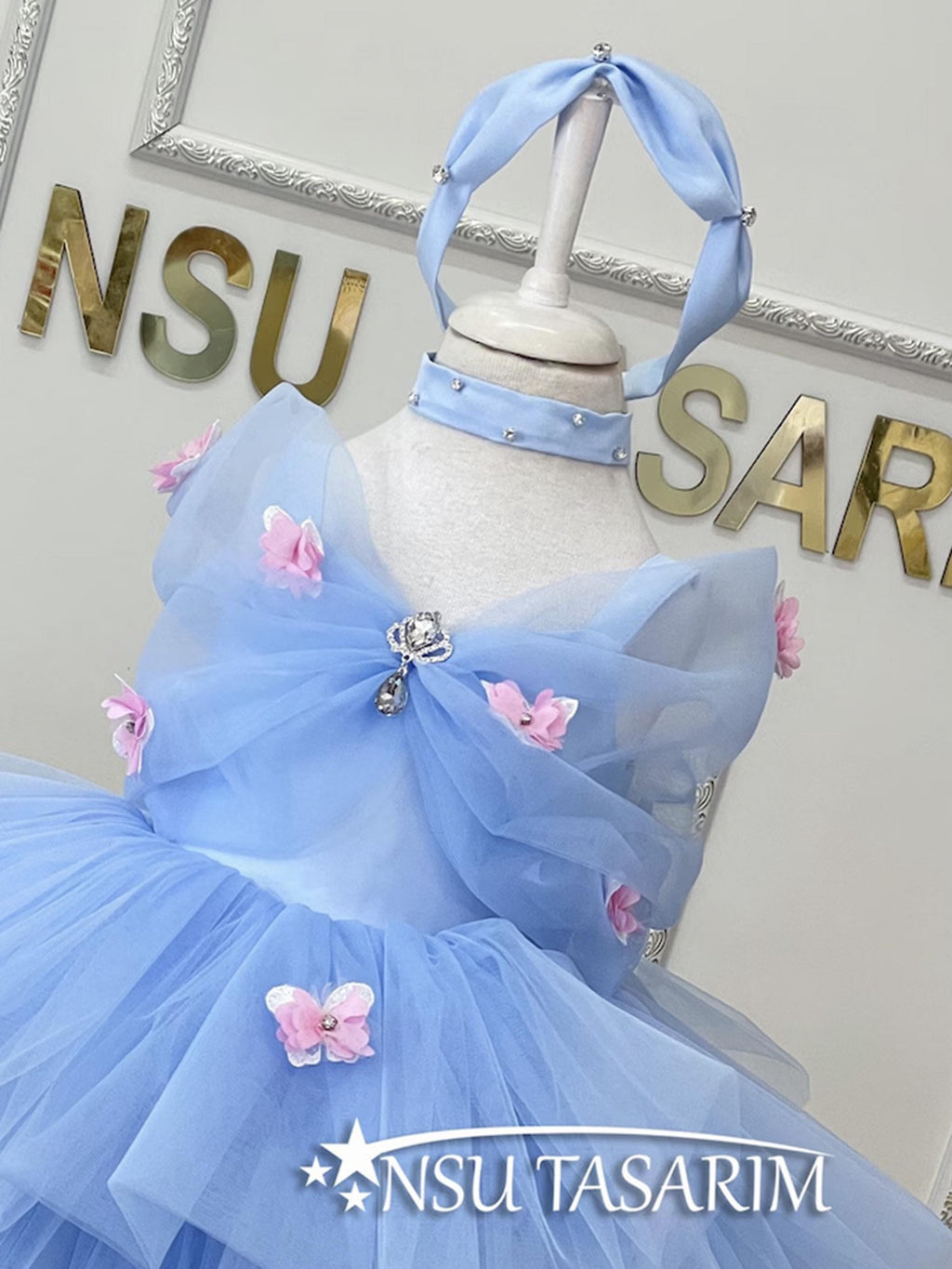 Cinderella costume front side upper part