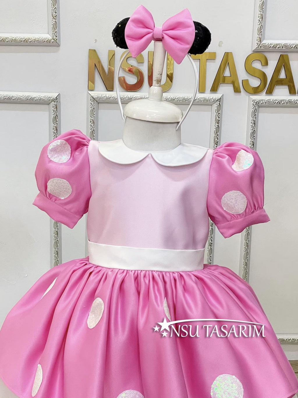 Pink Minnie Mouse dress front