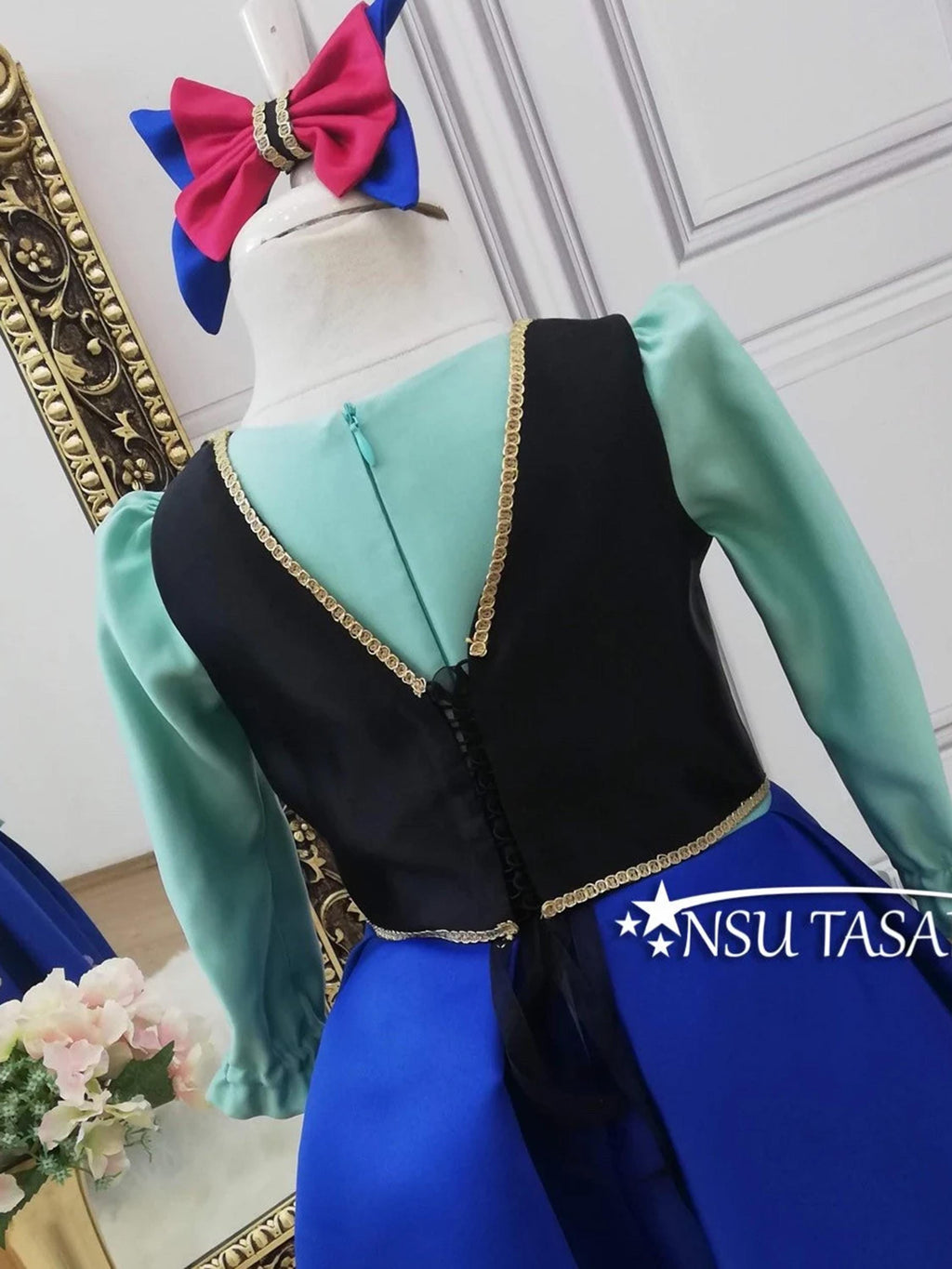 Princess Anna dress. Princess Anna costume. Anna theme dress. For special occasion. Anna dress