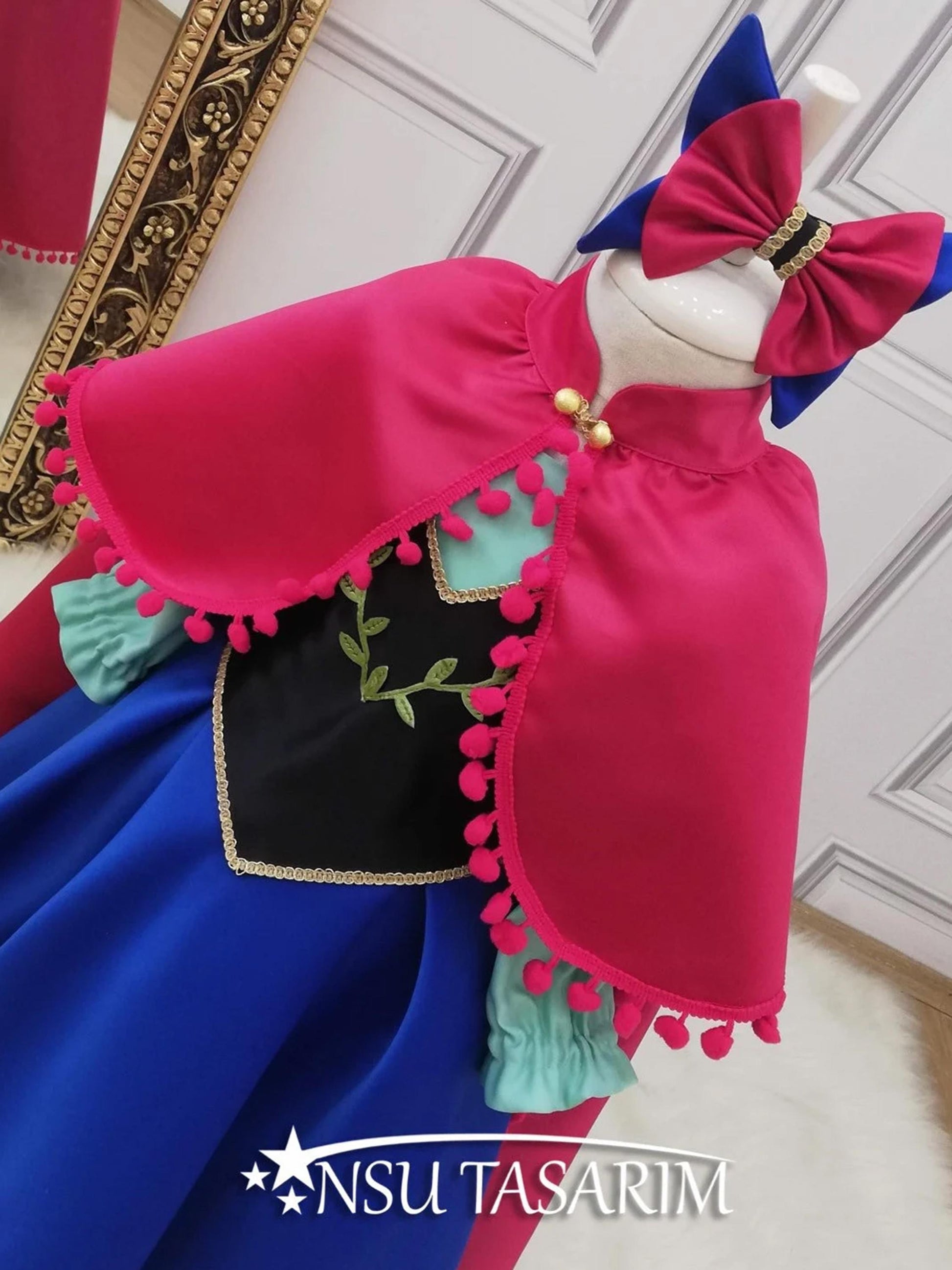 Princess Anna dress. Princess Anna costume. Anna theme dress. For special occasion. Anna dress