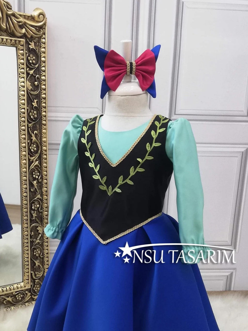 Princess Anna dress. Princess Anna costume. Anna theme dress. For special occasion. Anna dress
