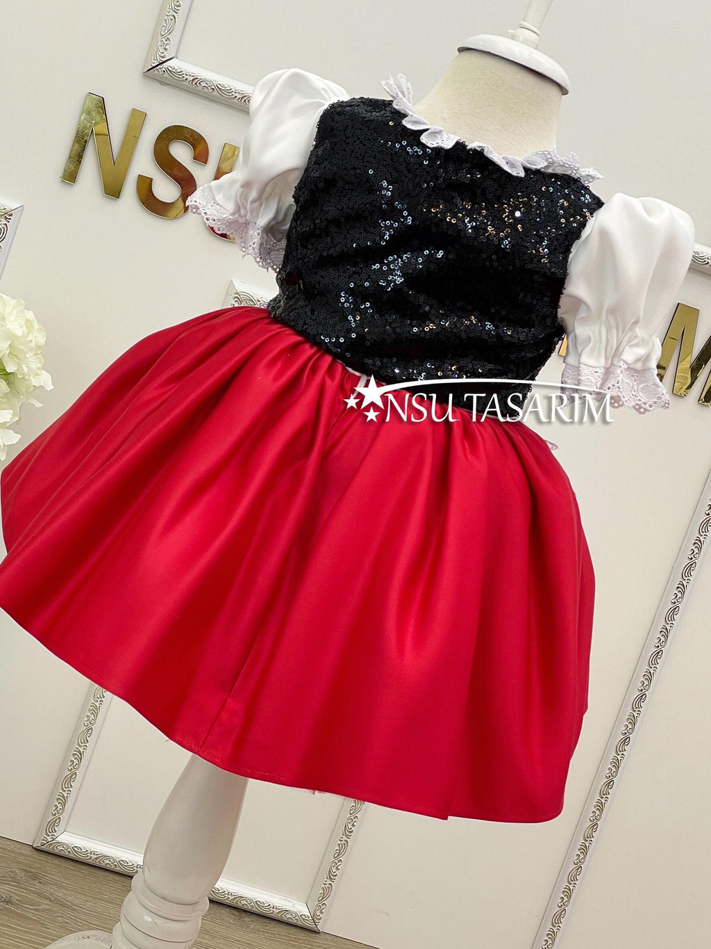 Red riding hood dress