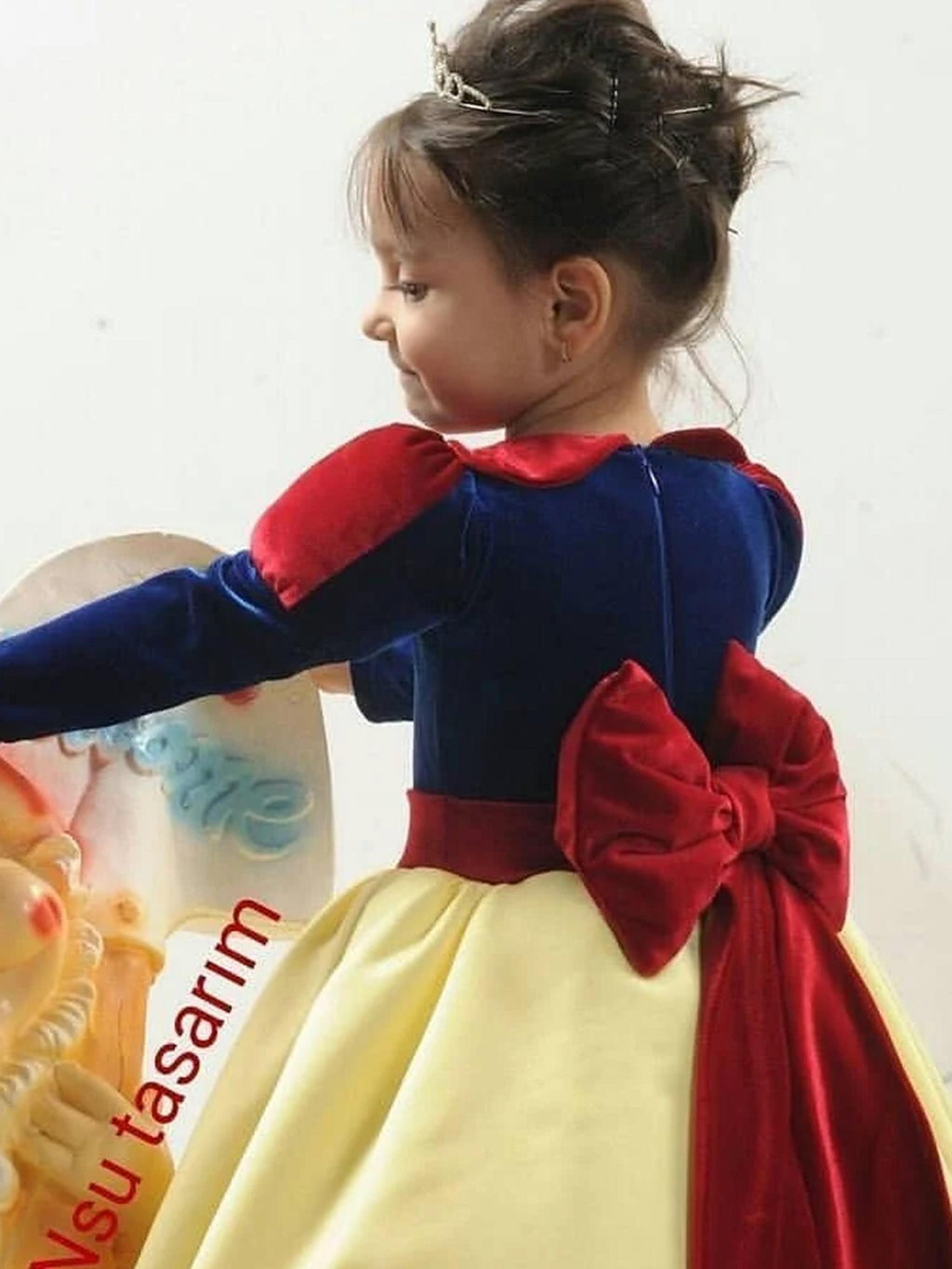 Snow white dress baby dress