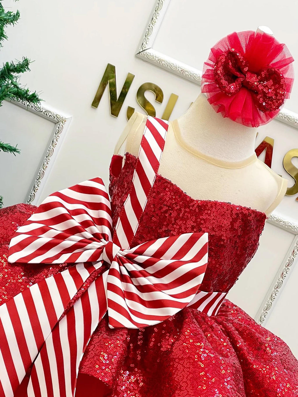 Christmas Red front bow