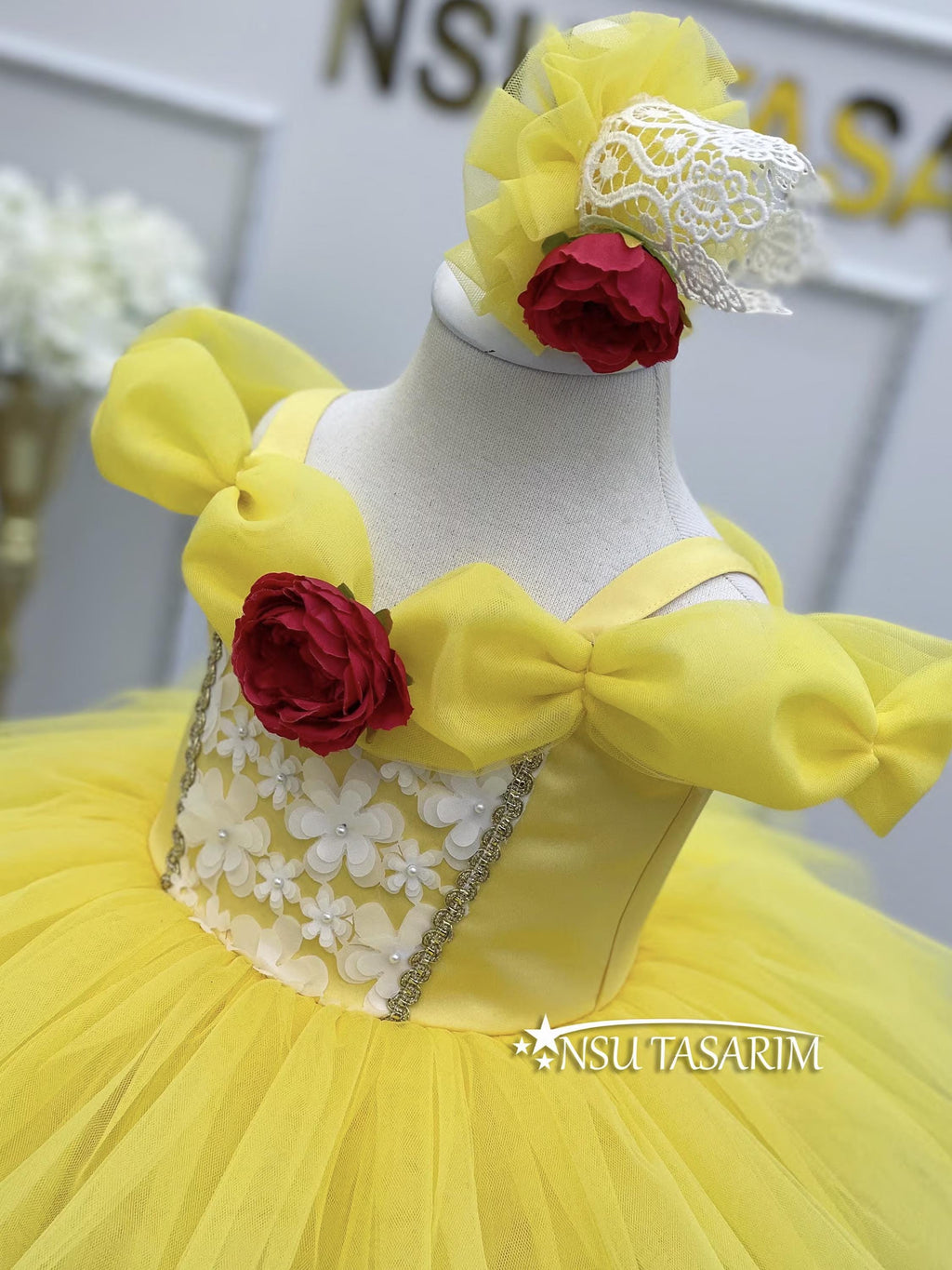 Belle dress front upper part detail