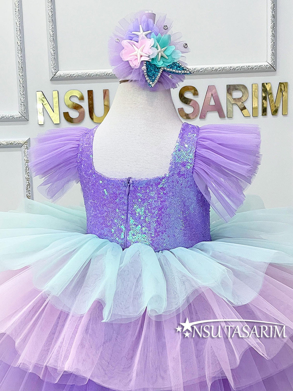 Mermaid dress backside