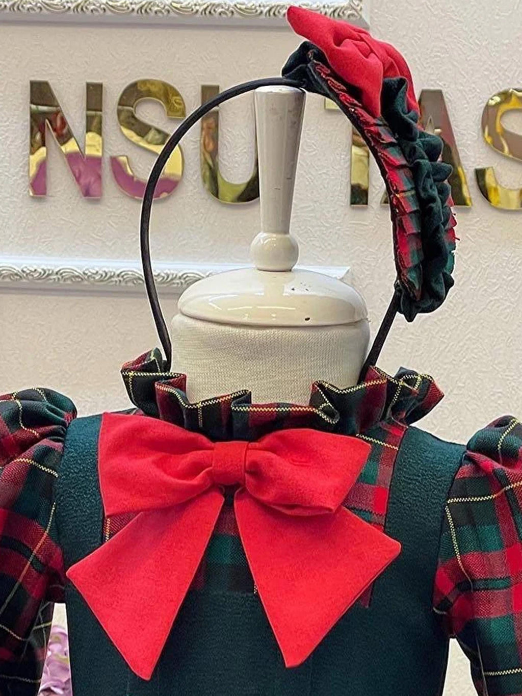 Emerald green dress hair accessory