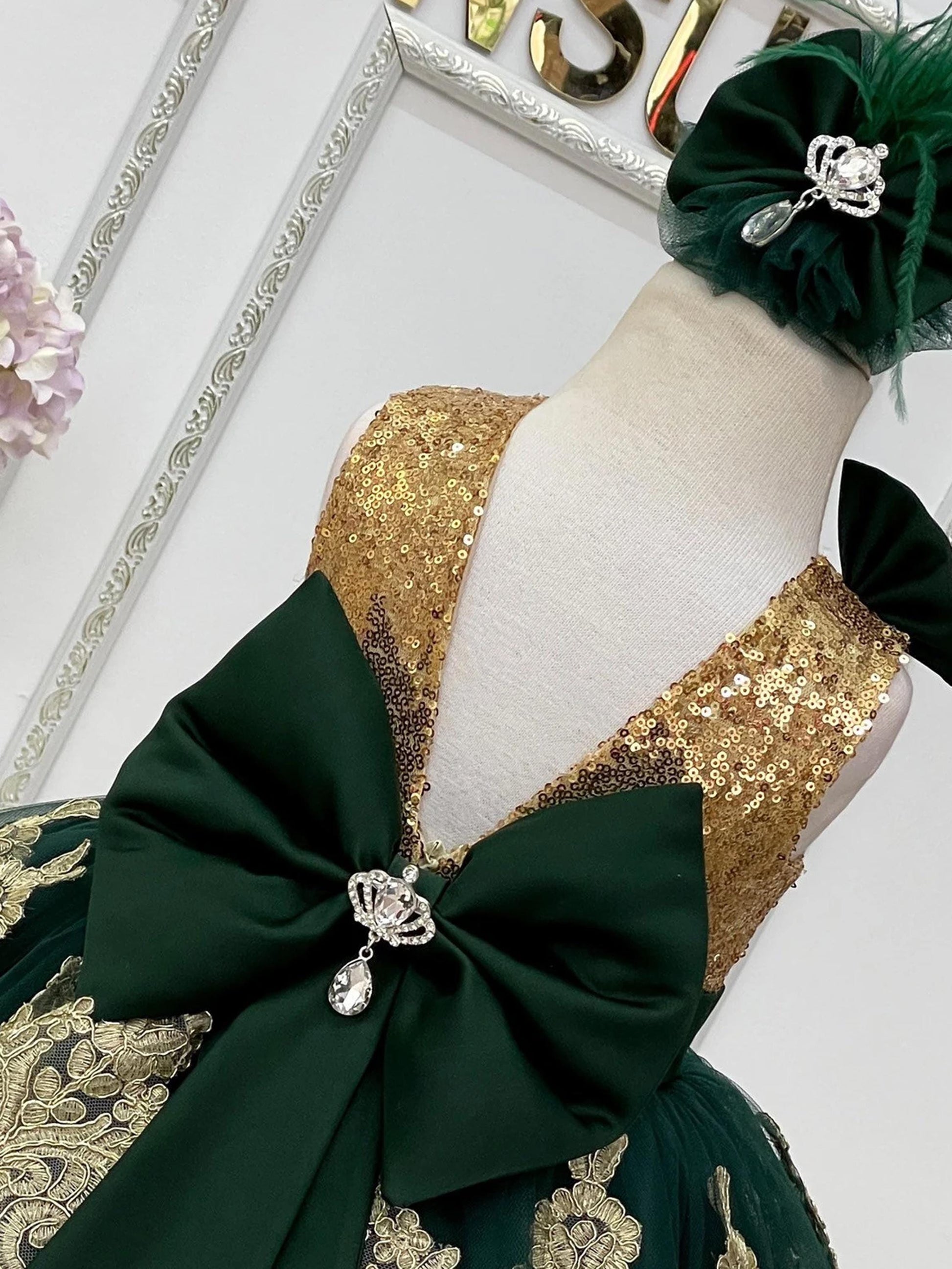 Gold emerald baby girl dress back upper part