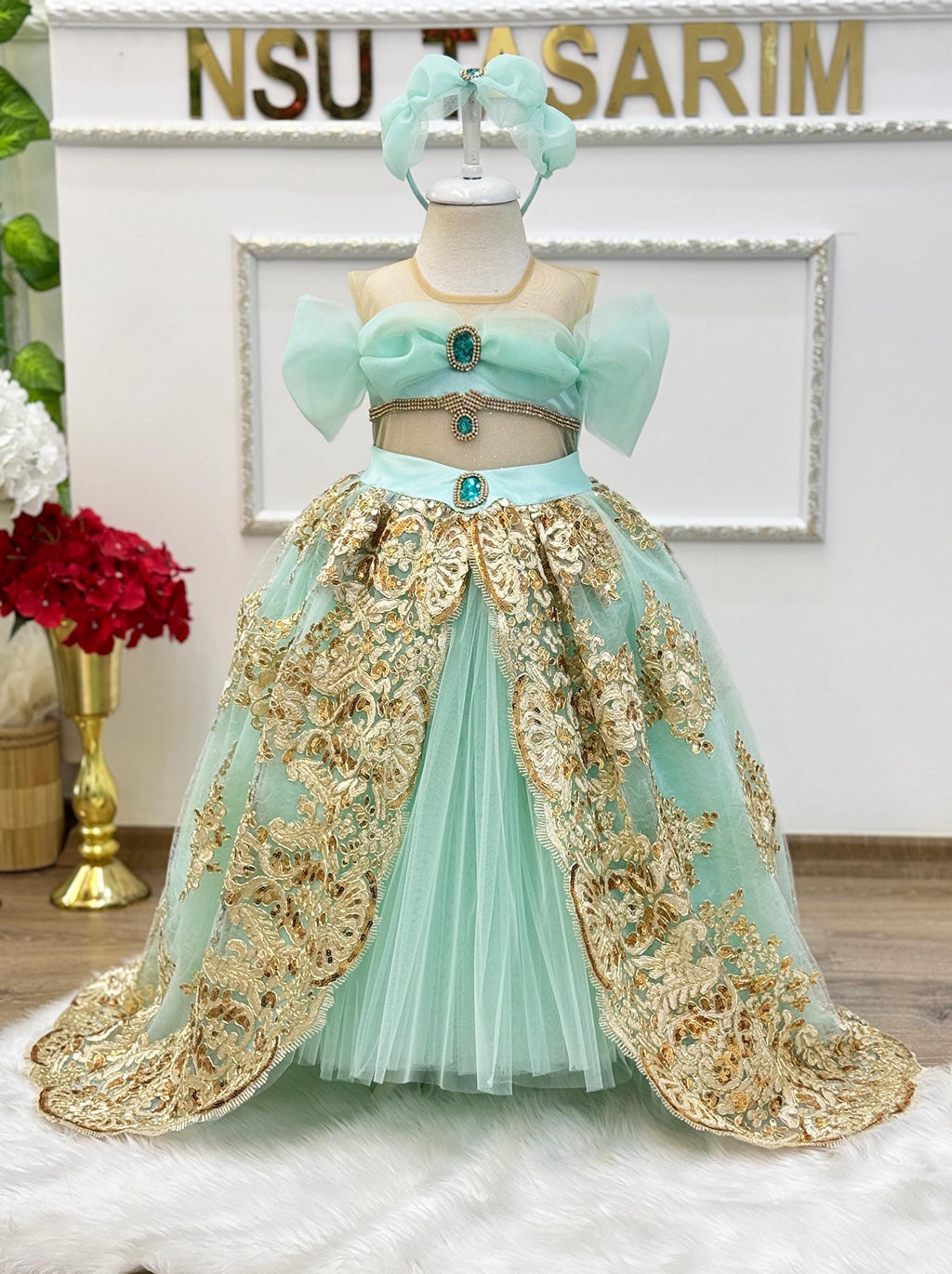 Turquoise Princess Costume Dress for Baby Girls with Sparkling Stone Bodice and Tulle Skirt, Handmade and Perfect for Parties