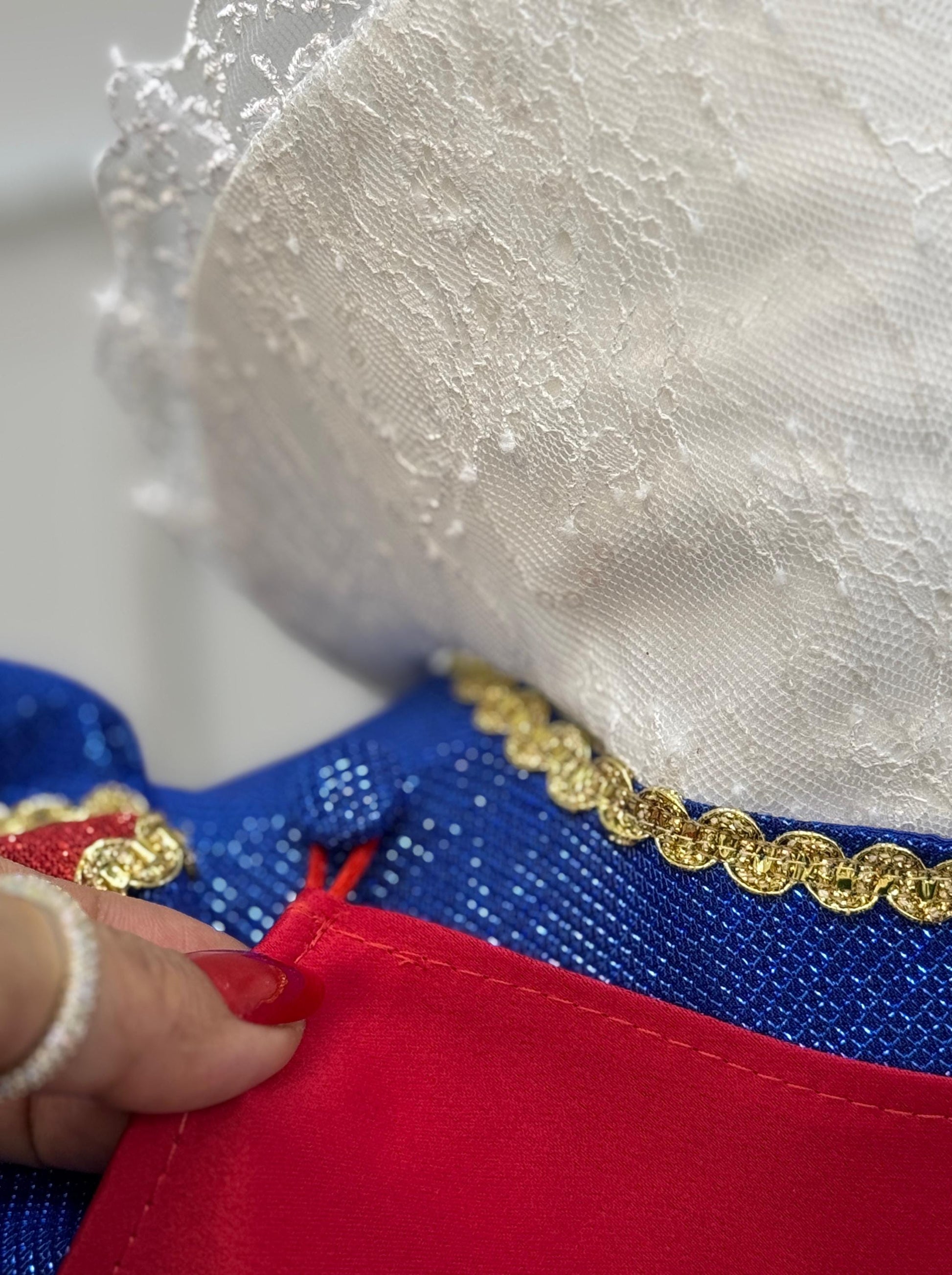 Snow White dress with removable Cape