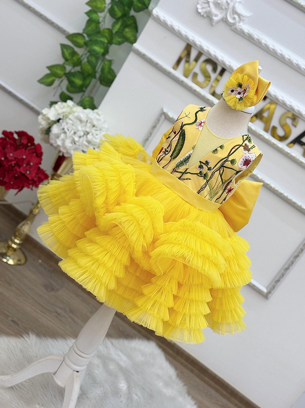 Yellow baby girl dress. Baby party dress. 1st birthday dress baby girl, yellow princess dress, yellow puffy dress, yellow toddler dress
