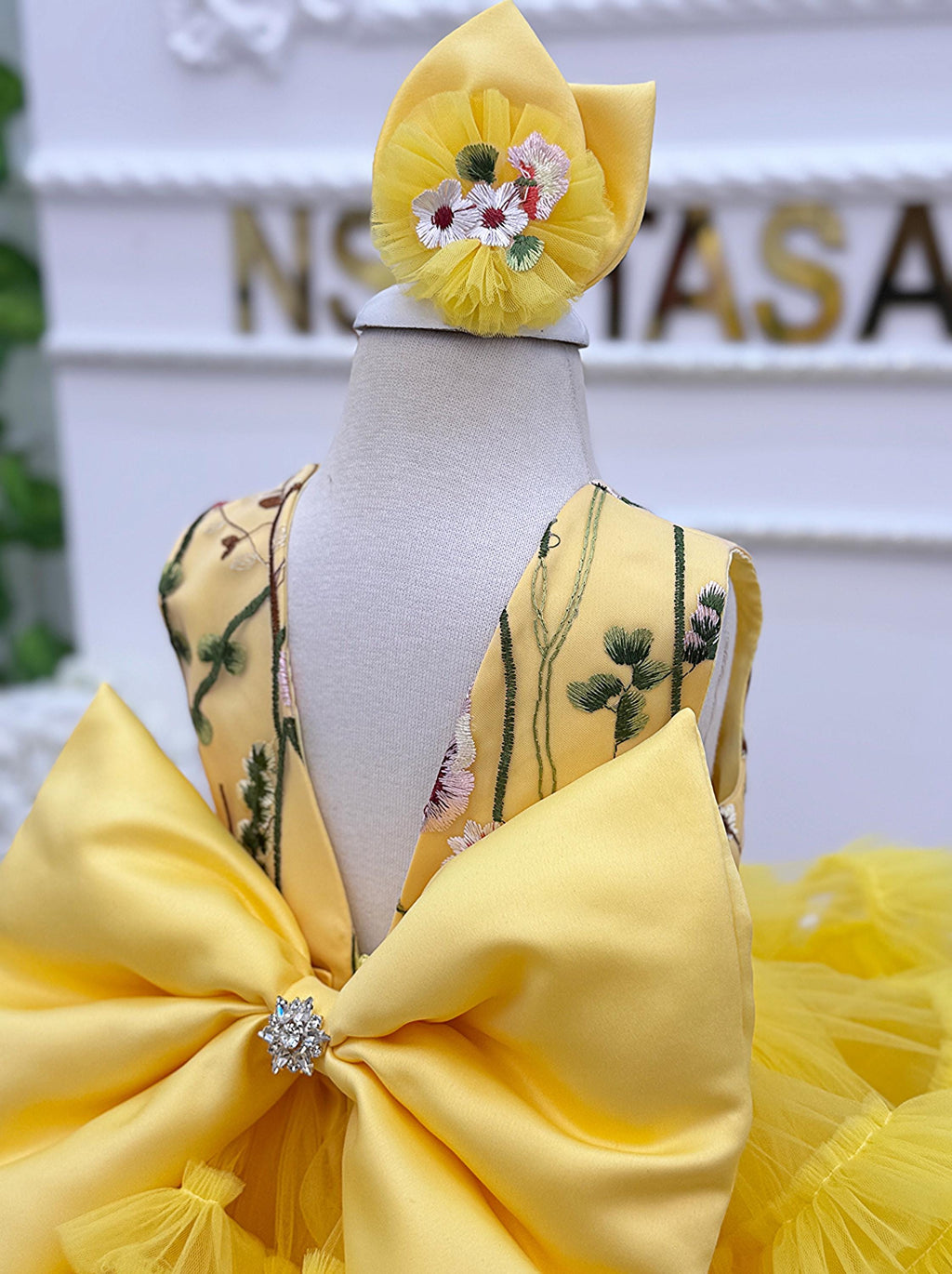 Yellow baby girl dress. Baby party dress. 1st birthday dress baby girl, yellow princess dress, yellow puffy dress, yellow toddler dress