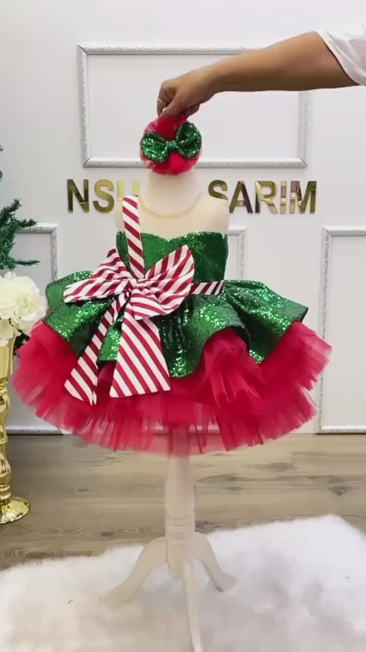 Christmas Knee length fluffy baby girl dress, gorgeous fluffy dress for Christmas. Sparkly Christmas dress. Christmas dress for girls. Noel