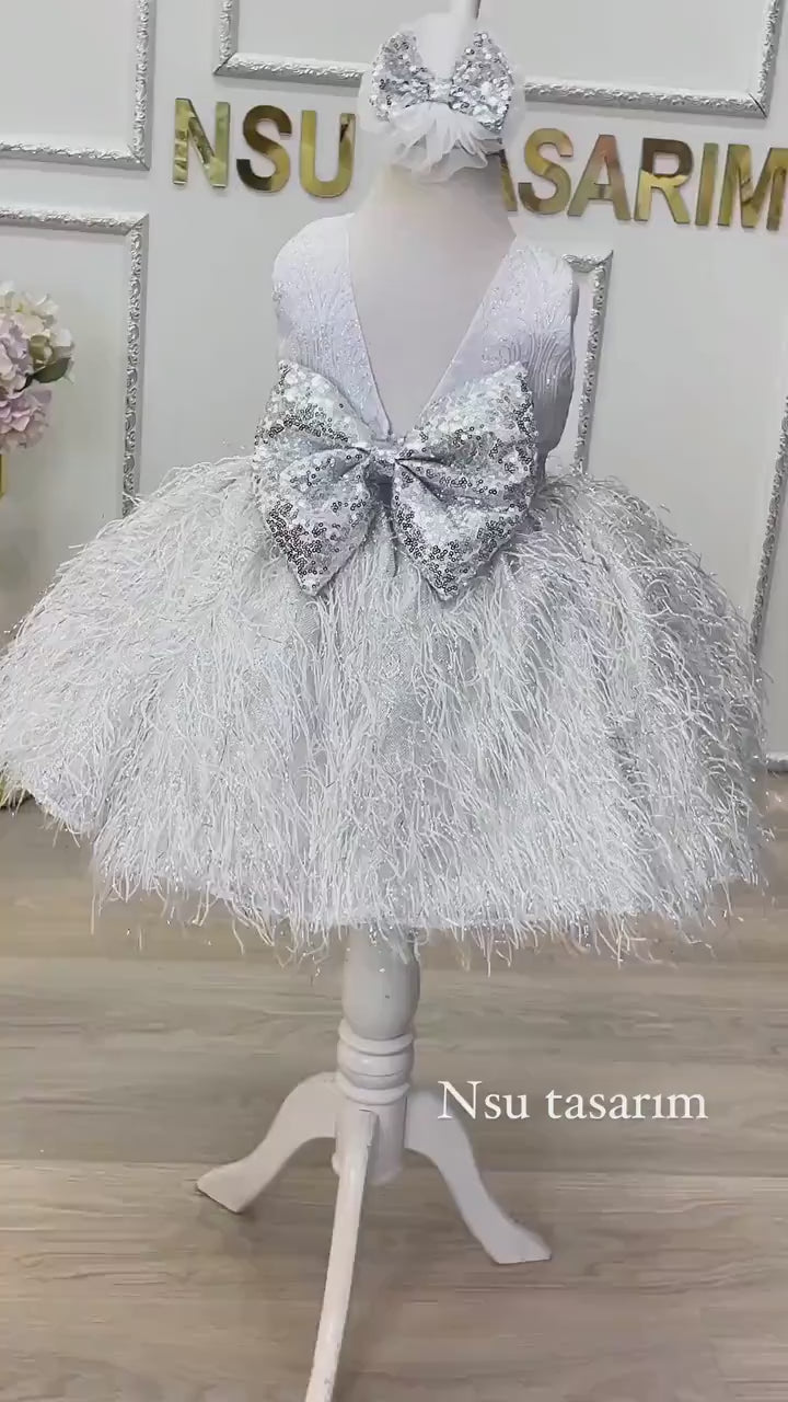 Silver baby girl dress. silver sparkle and feather skirt. Silver brithday dress. Birthday tutu dress. Silver shiny dress. Handmade!